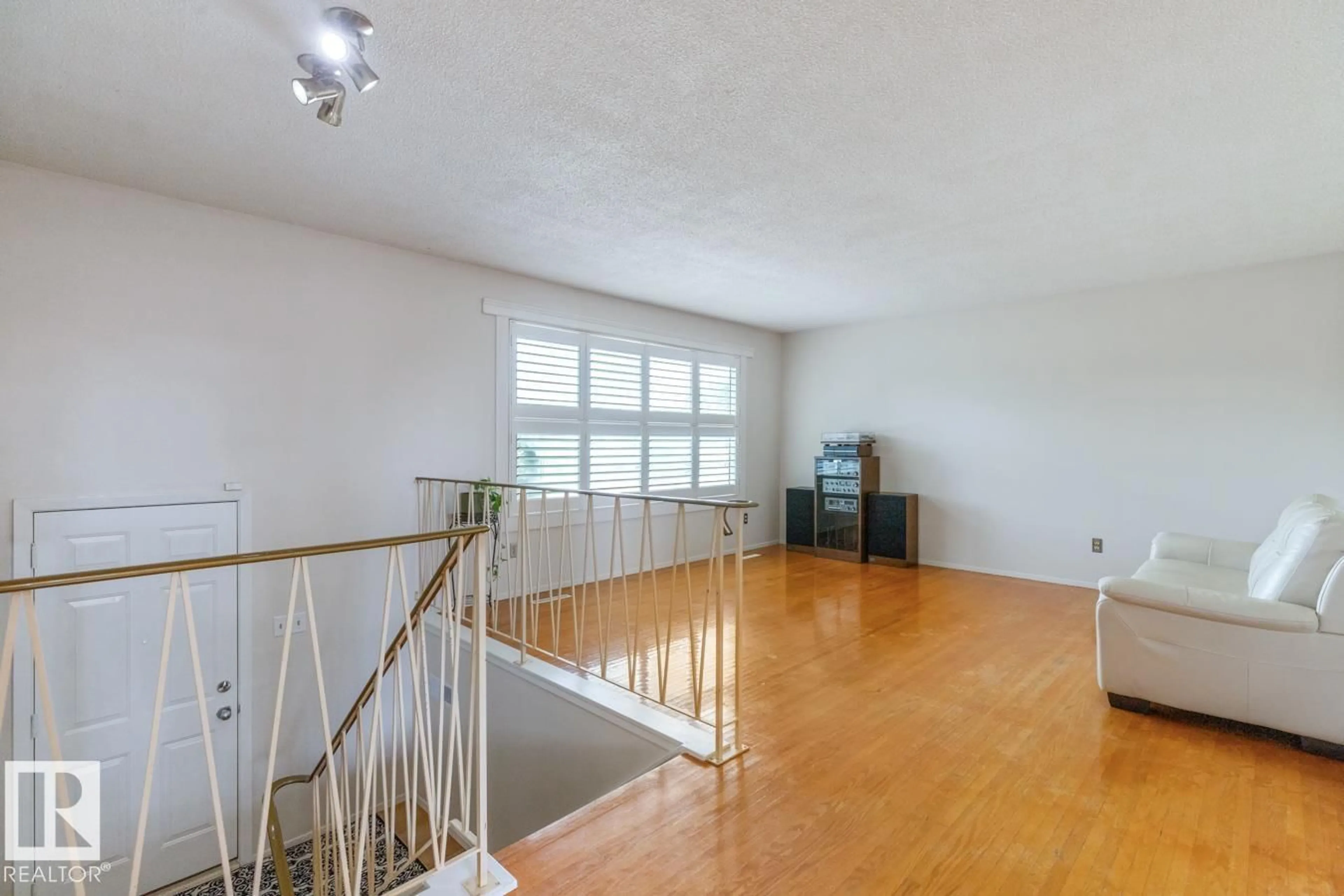 Unknown for NW - 11103 34 ST, Edmonton Alberta T5W1Y8