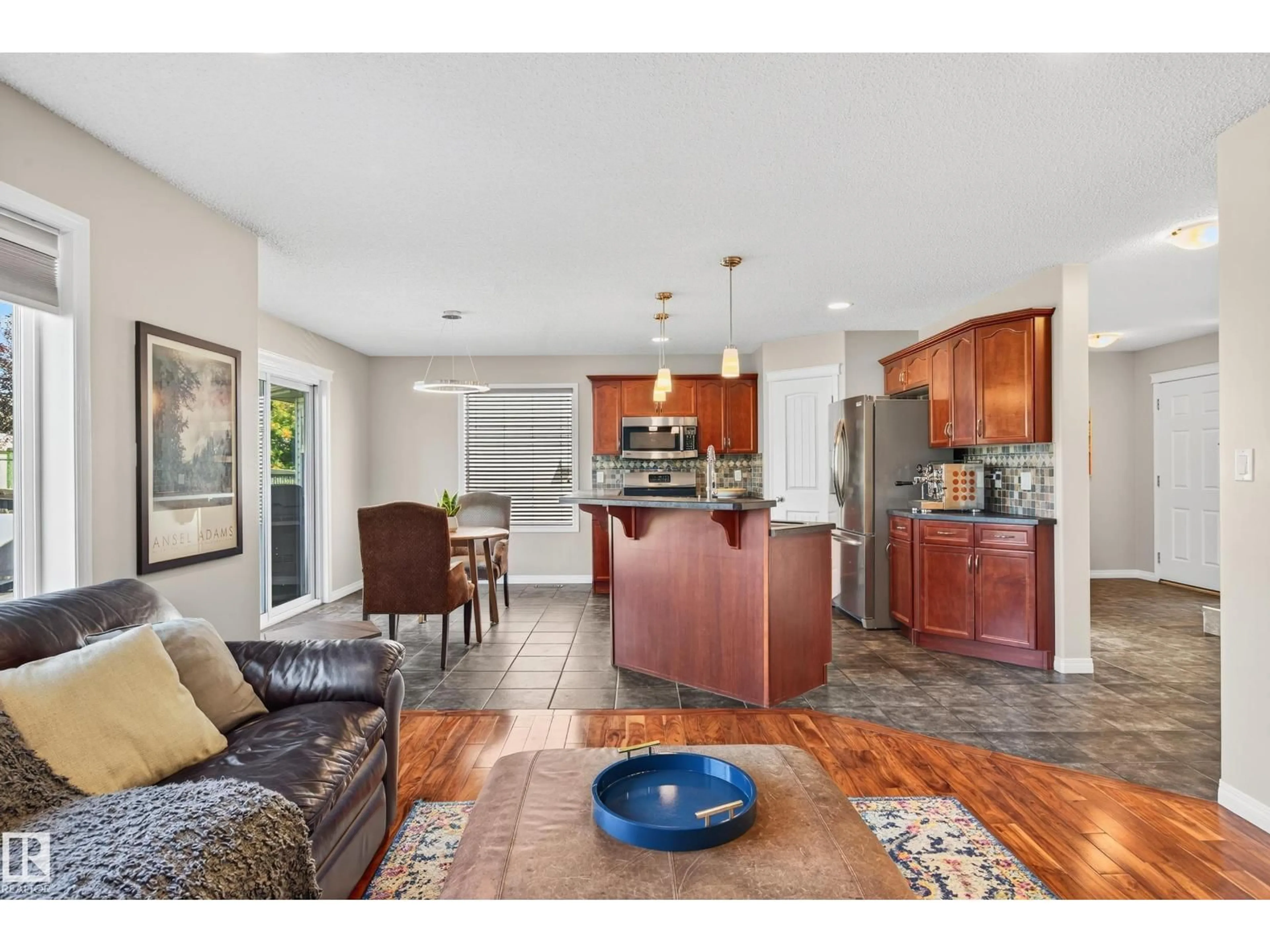 Open concept kitchen, ceramic/tile floor for 20628 92 AV, Edmonton Alberta T5T1S9