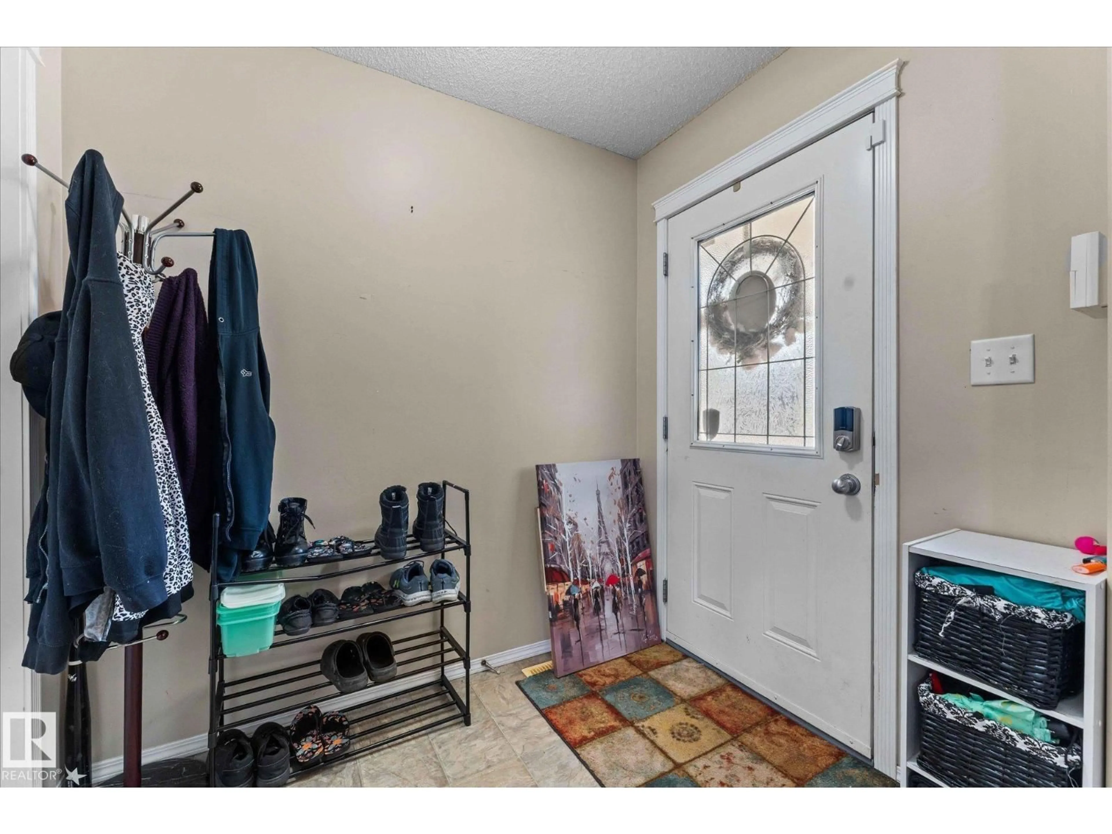 Indoor entryway for 76 VENTURA ST, Spruce Grove Alberta T7X4P6