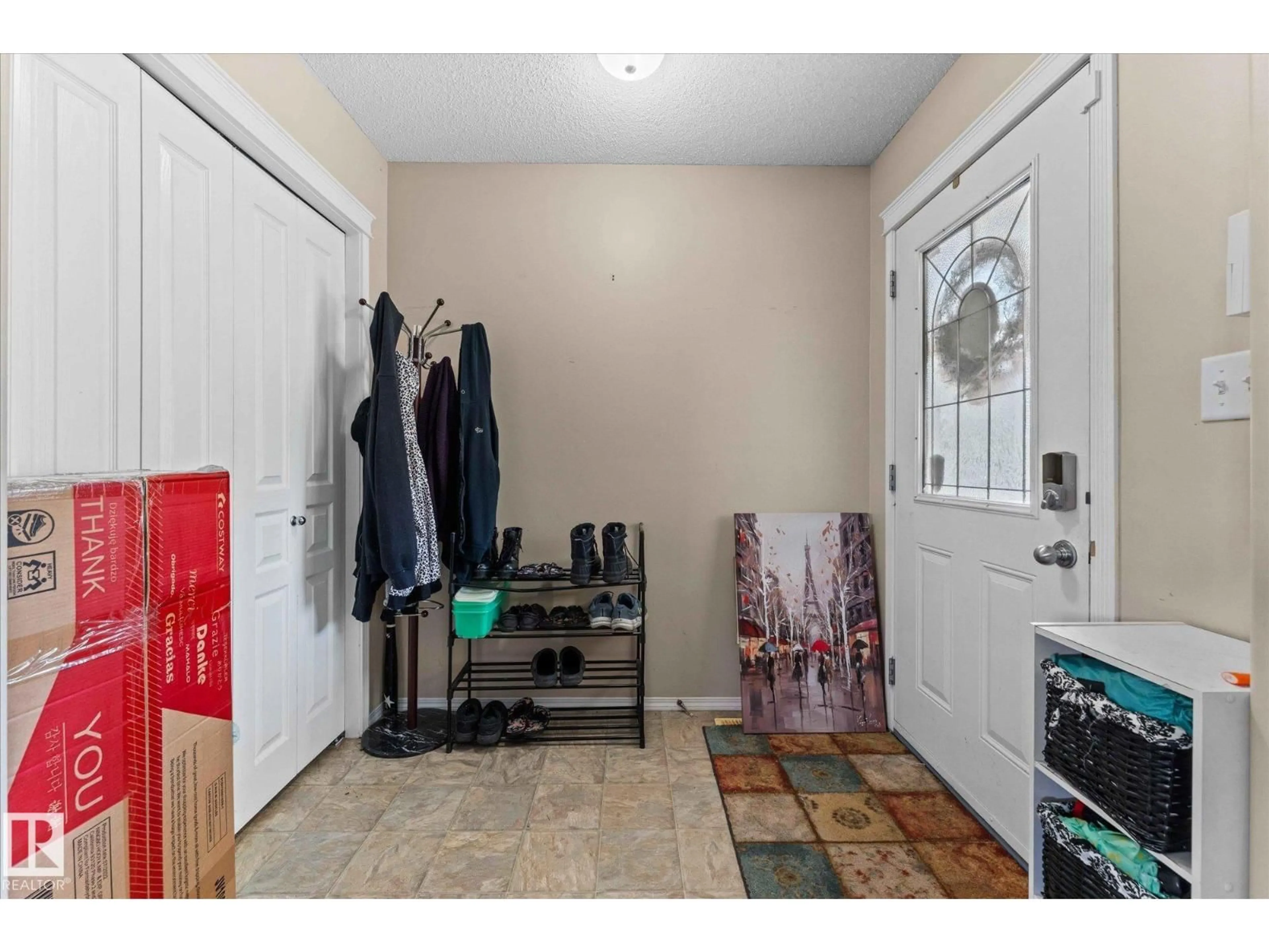 Indoor entryway for 76 VENTURA ST, Spruce Grove Alberta T7X4P6