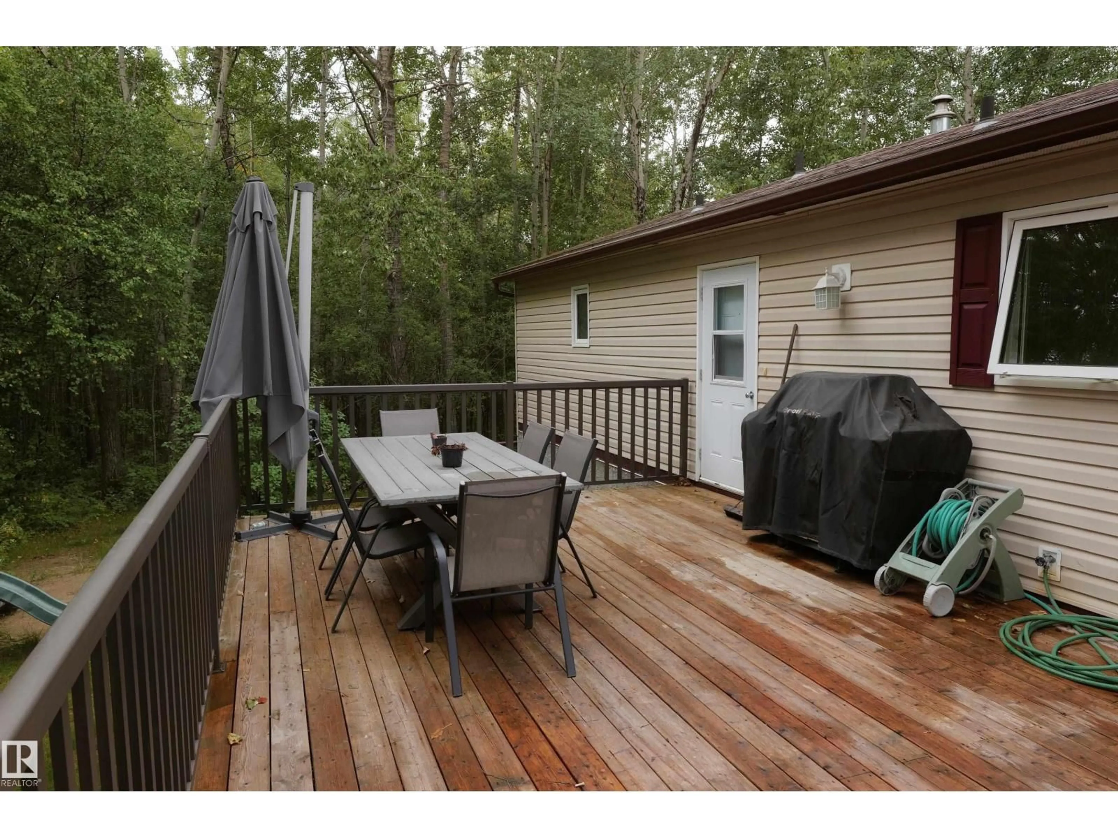 Patio, forest/trees view for 60004 RGE RD 64, Rural Barrhead County Alberta T7N1N3