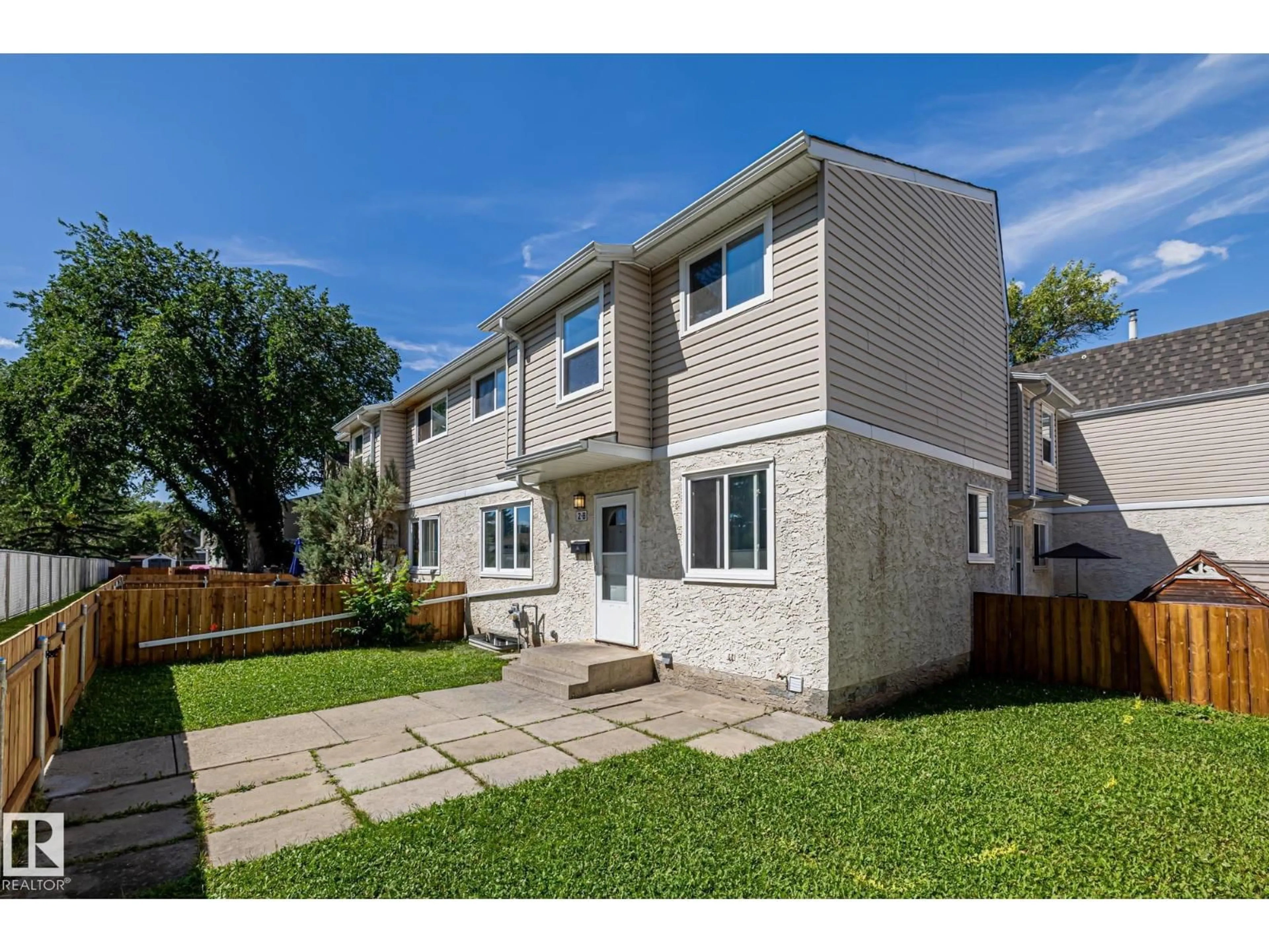 A pic from outside/outdoor area/front of a property/back of a property/a pic from drone, street for 2B CLAREVIEW VG, Edmonton Alberta T5A3P2
