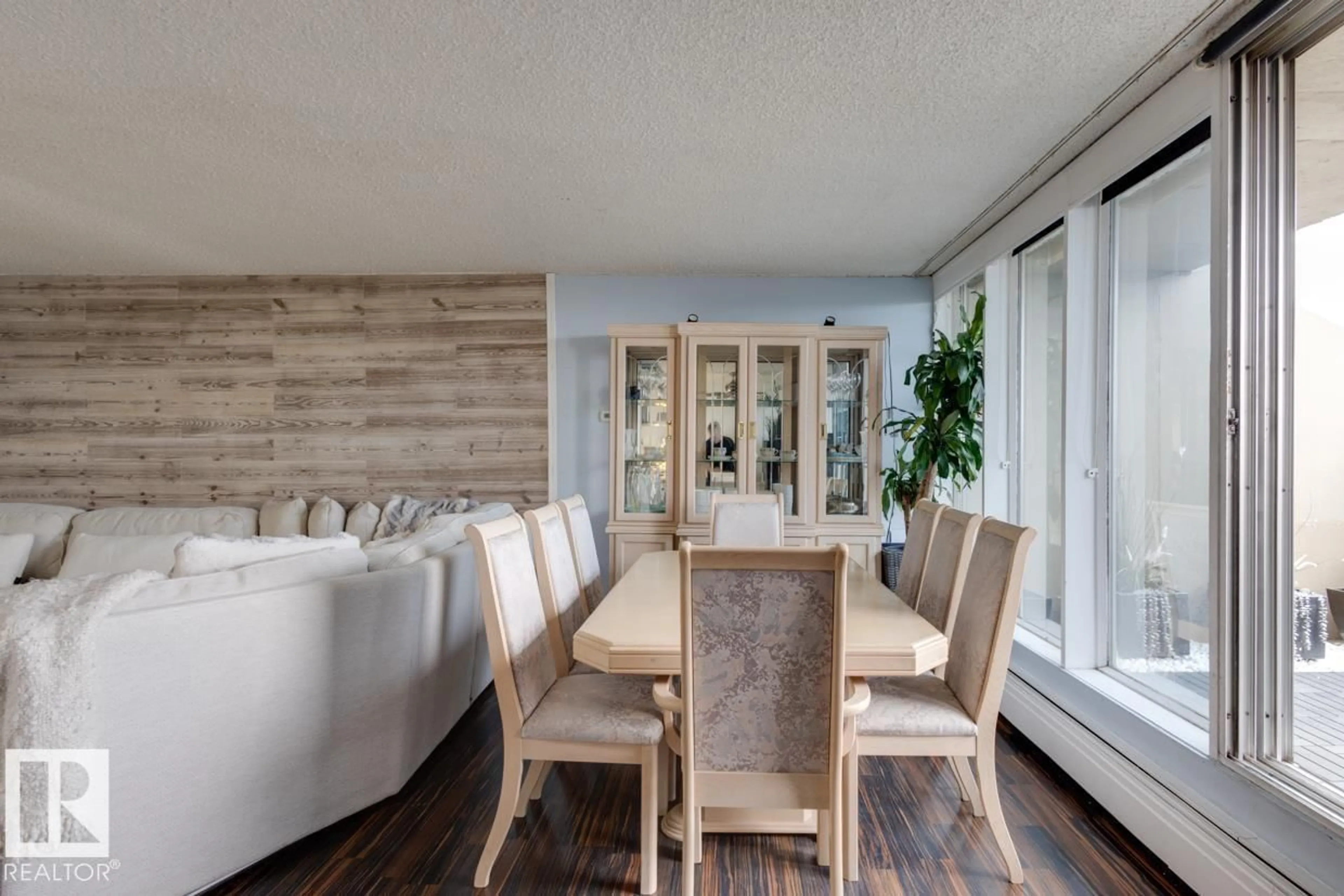 Dining room, wood/laminate floor for 8735 - 172 165 ST, Edmonton Alberta T5R2R6