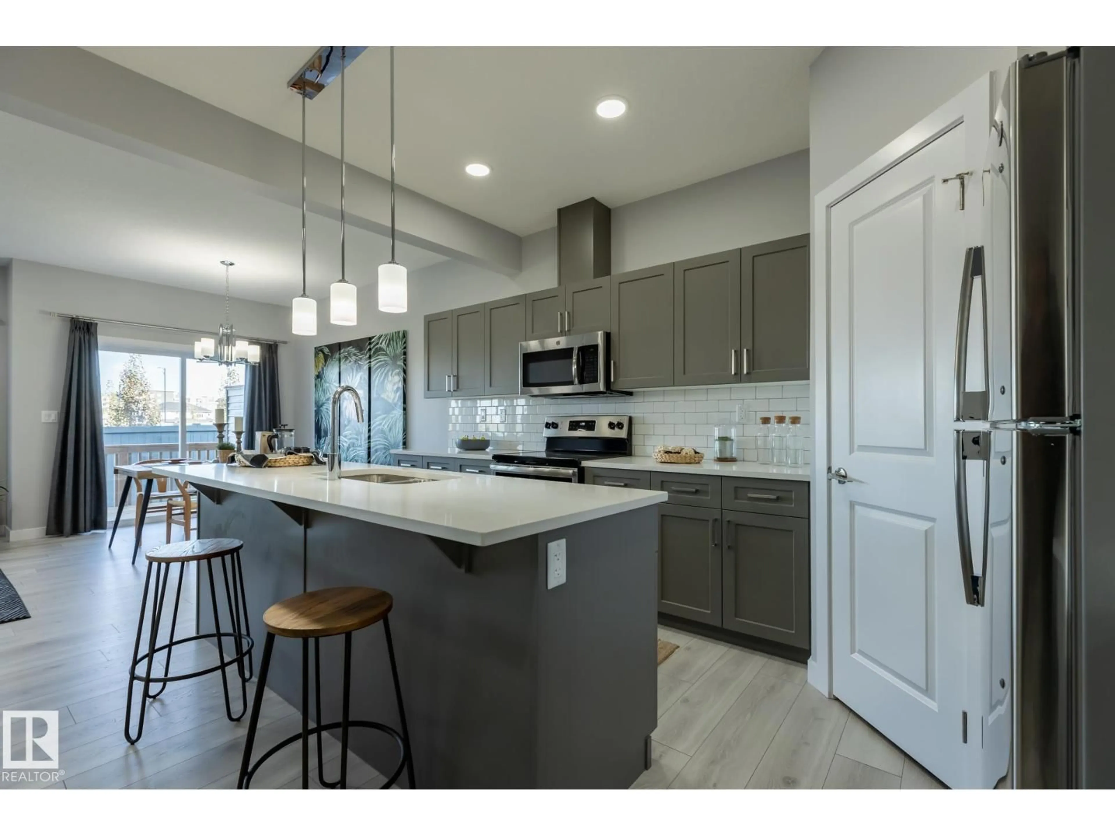 Open concept kitchen, unknown for 10716 99 ST, Morinville Alberta T8R2R8