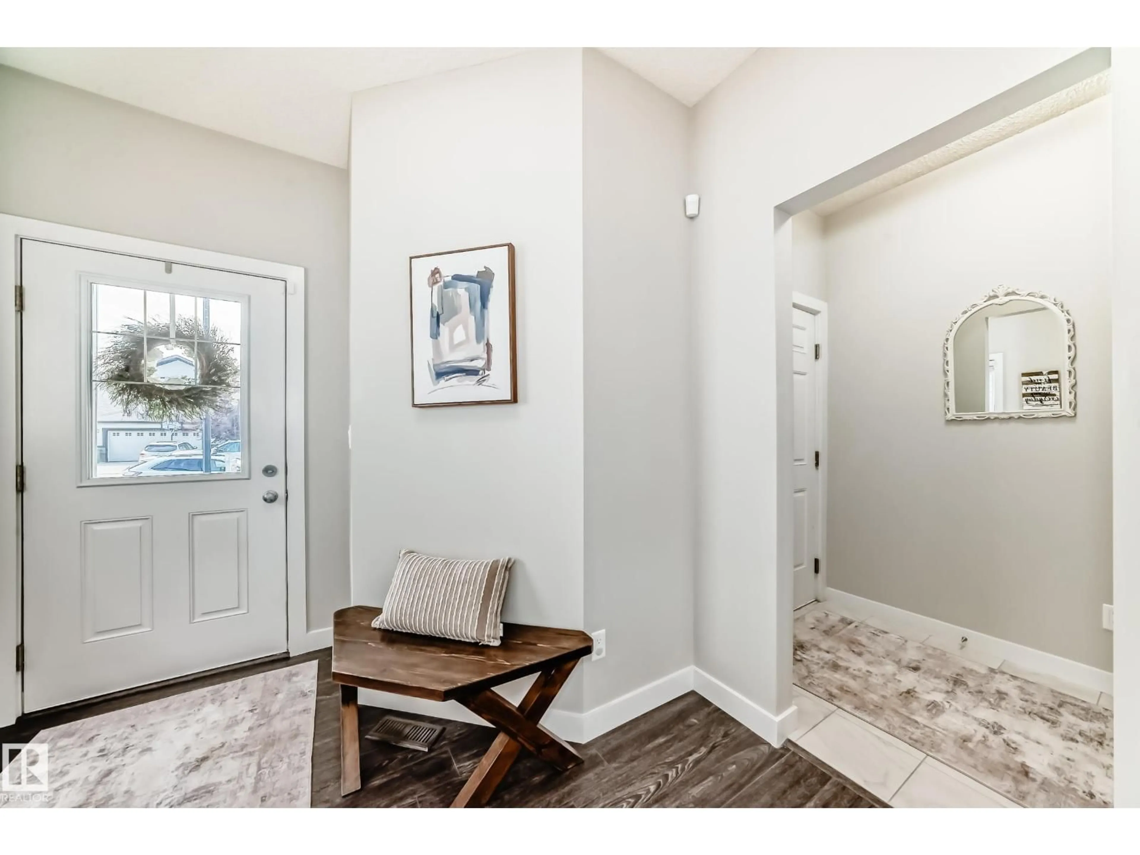Indoor entryway for 6406 49 AV, Beaumont Alberta T4X0W5