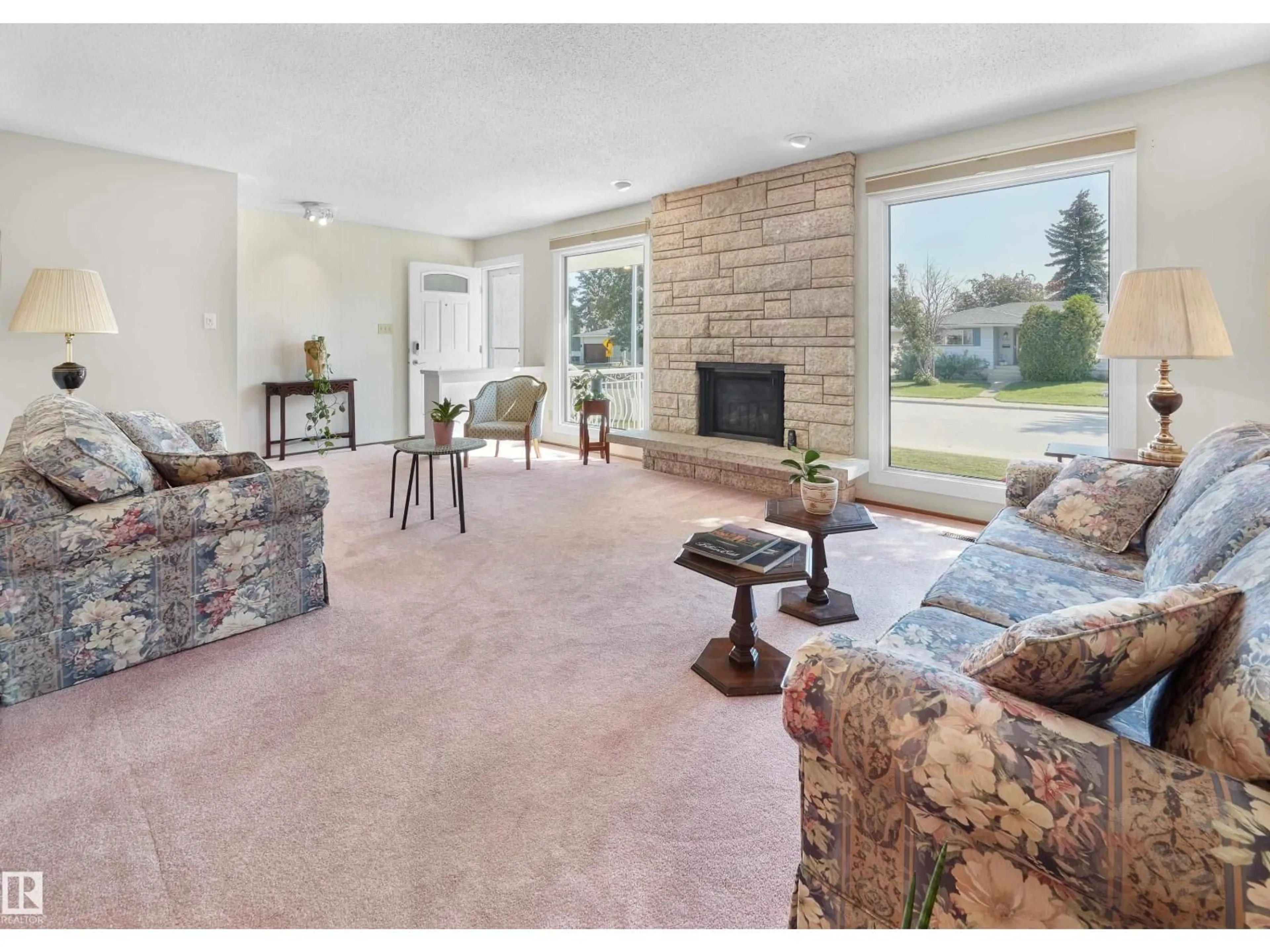 Living room with furniture, unknown for NW - 4108 108 ST, Edmonton Alberta T6J2R6