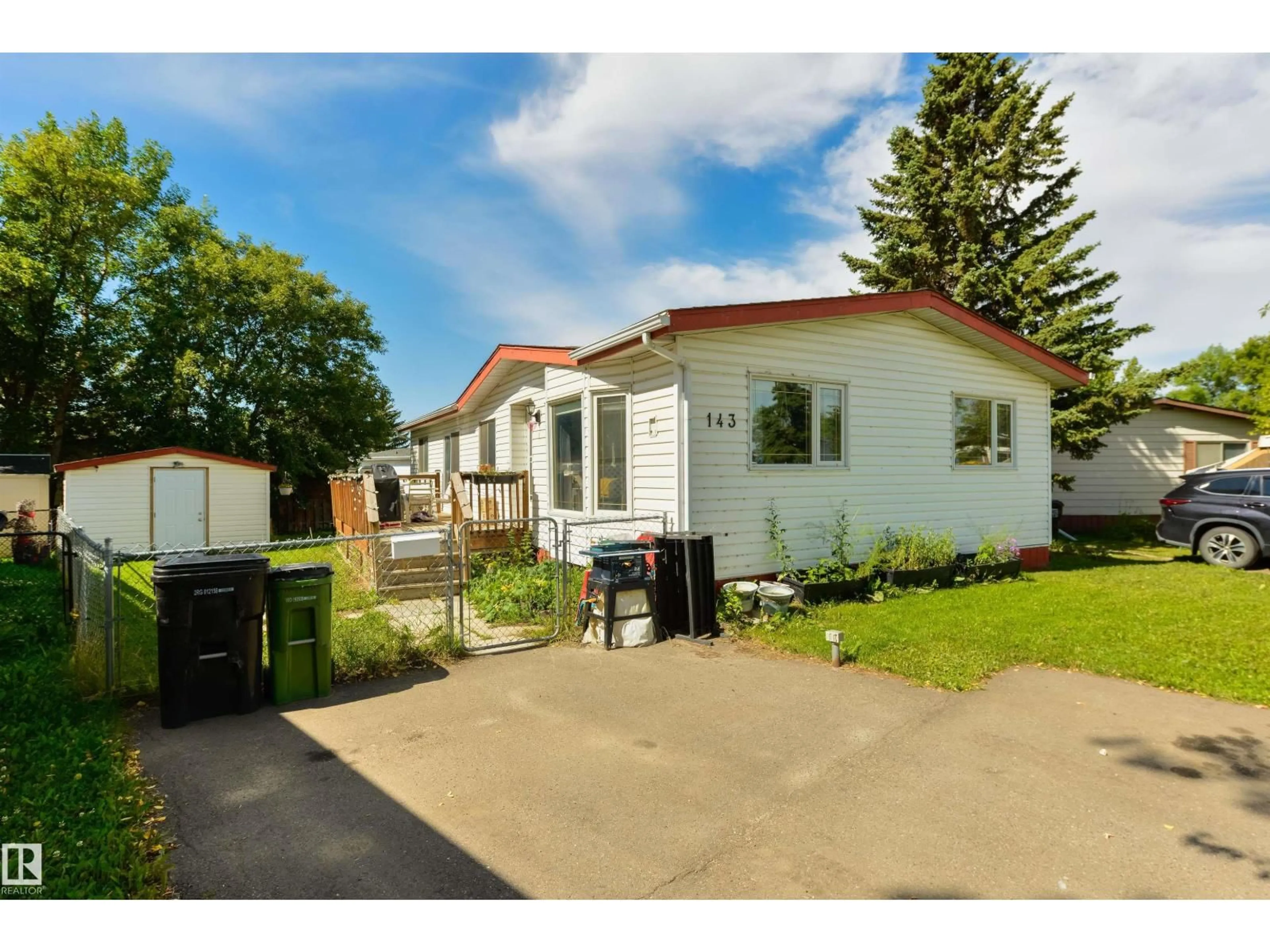 Unknown for 143 RIDGEWAY DR, Edmonton Alberta T6P1G7