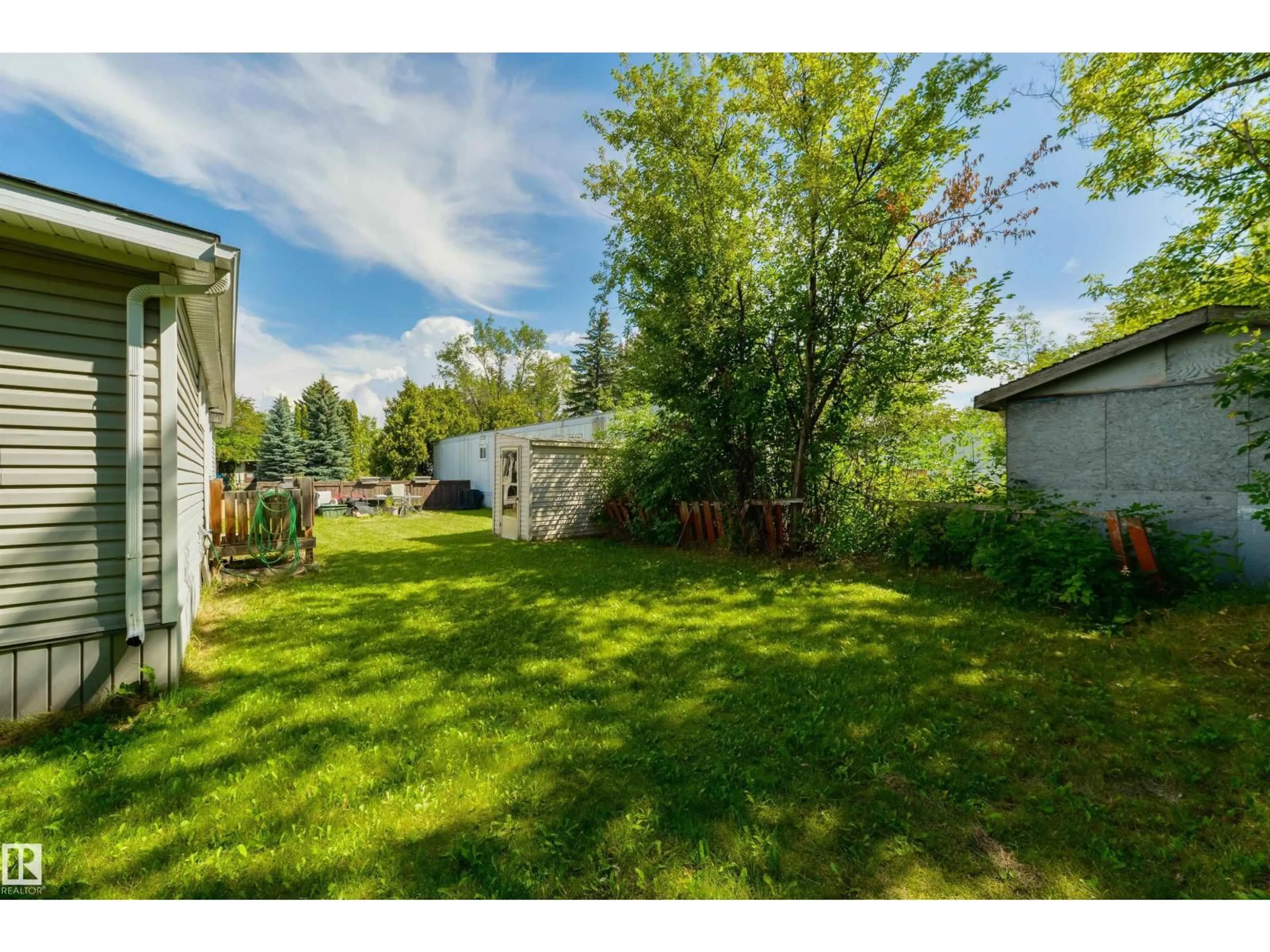 Unknown for 41 THE PARKWAY NW, Edmonton Alberta T6P1E3