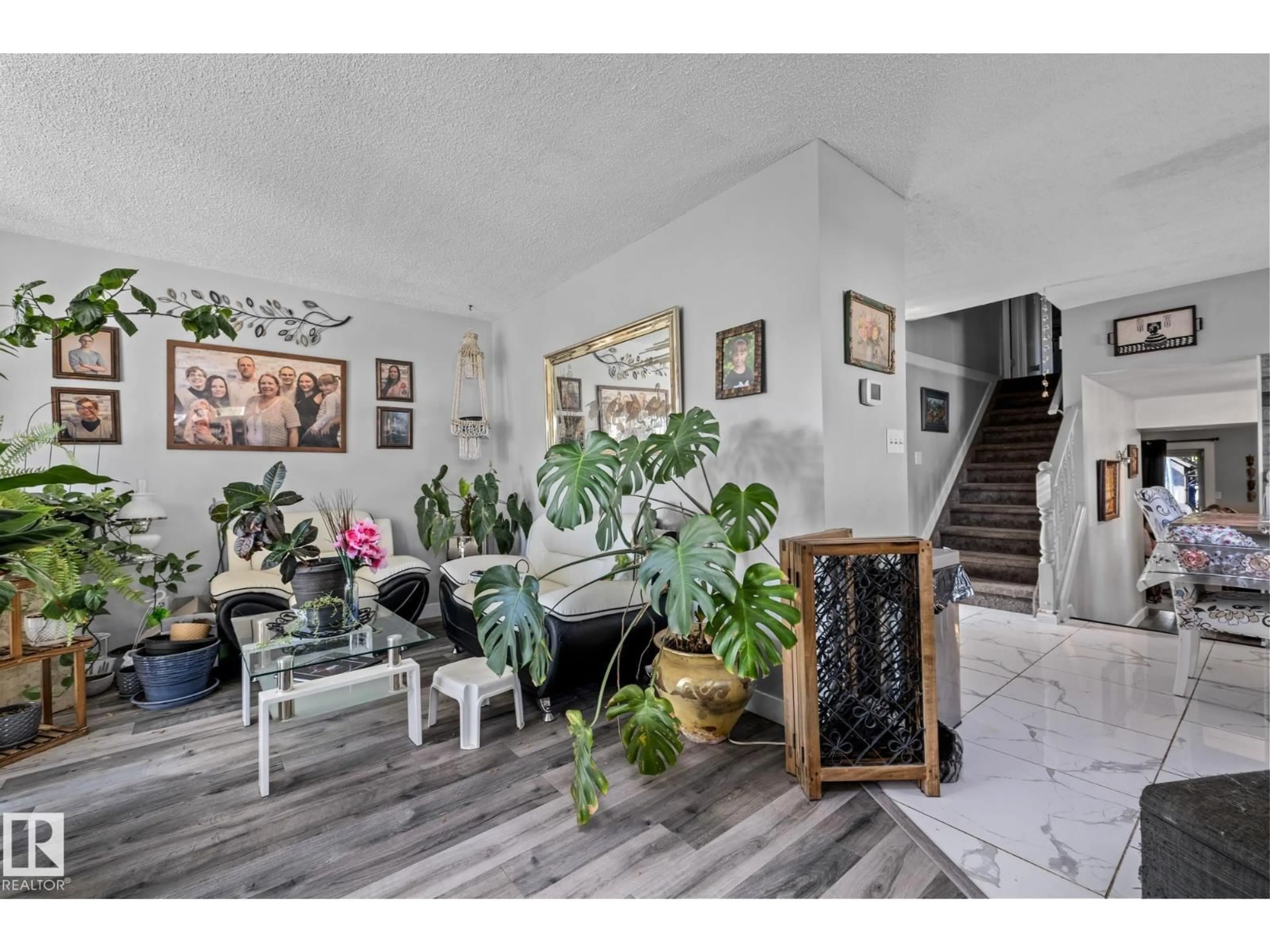 Unknown for NW - 329 RIVER POINT, Edmonton Alberta T5A4Z4