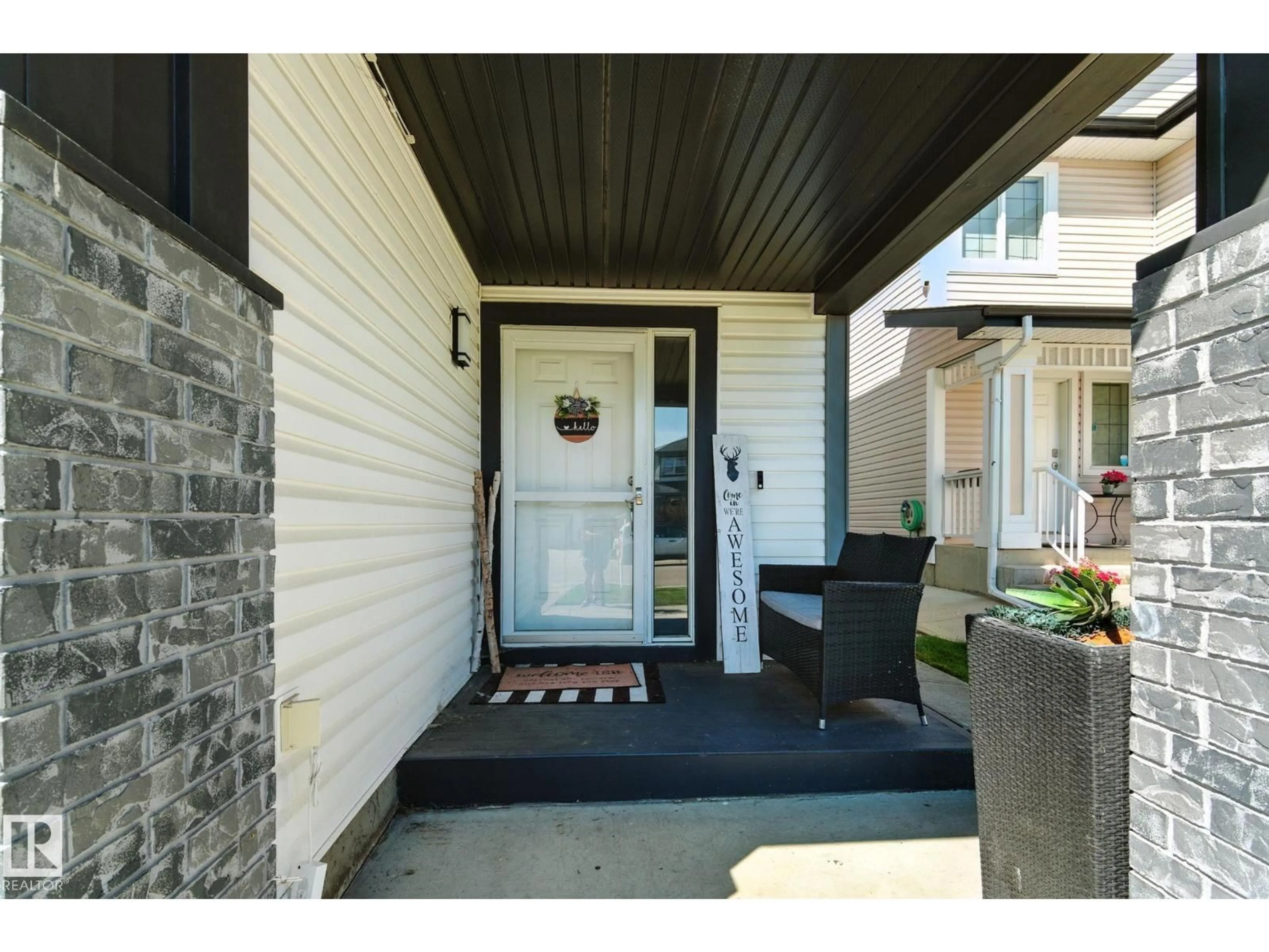 Indoor entryway for NW - 14980 138 ST, Edmonton Alberta T6V1N9