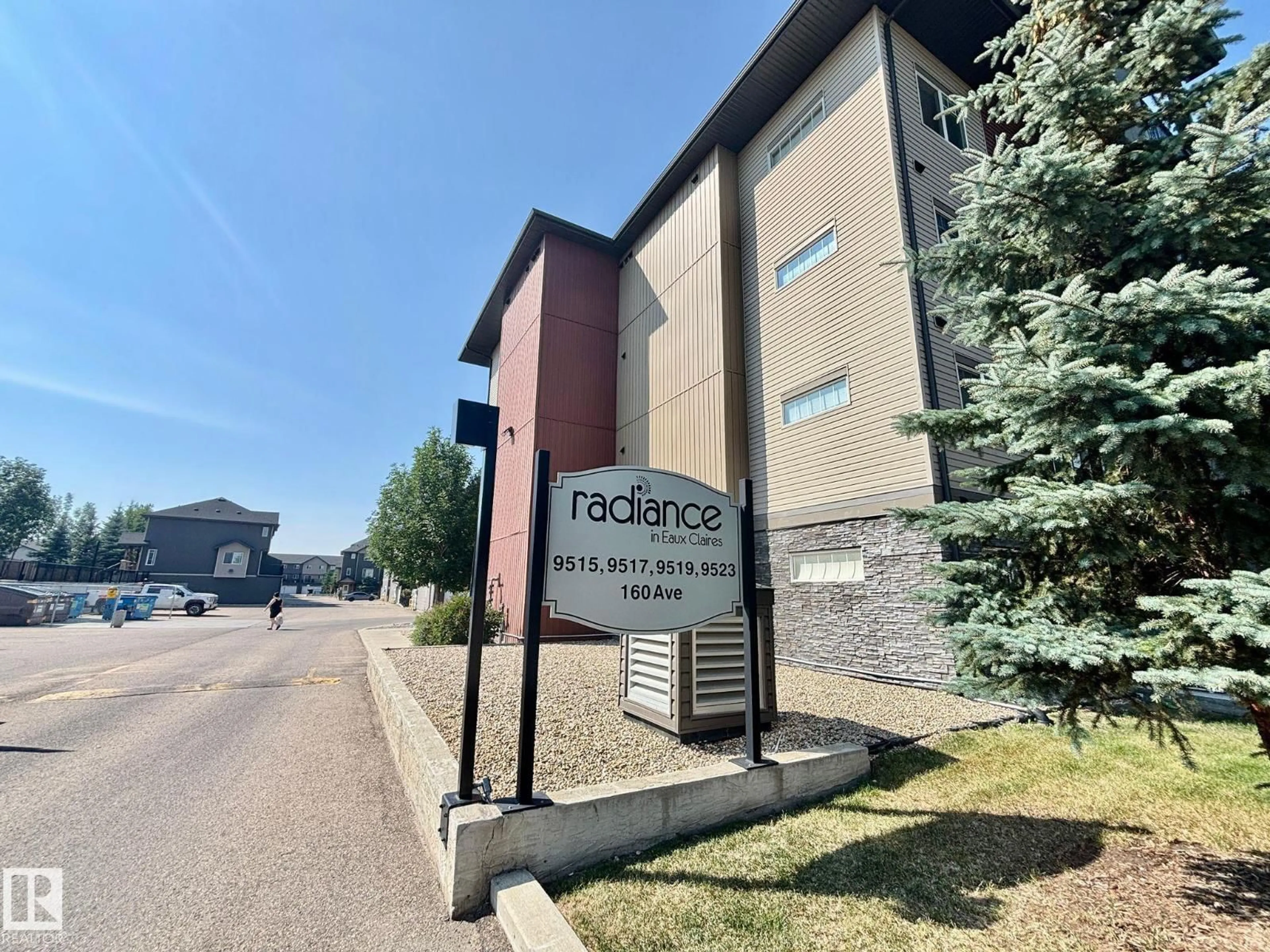 Unknown for 208 - 9517 160 AV, Edmonton Alberta T5Z0N1