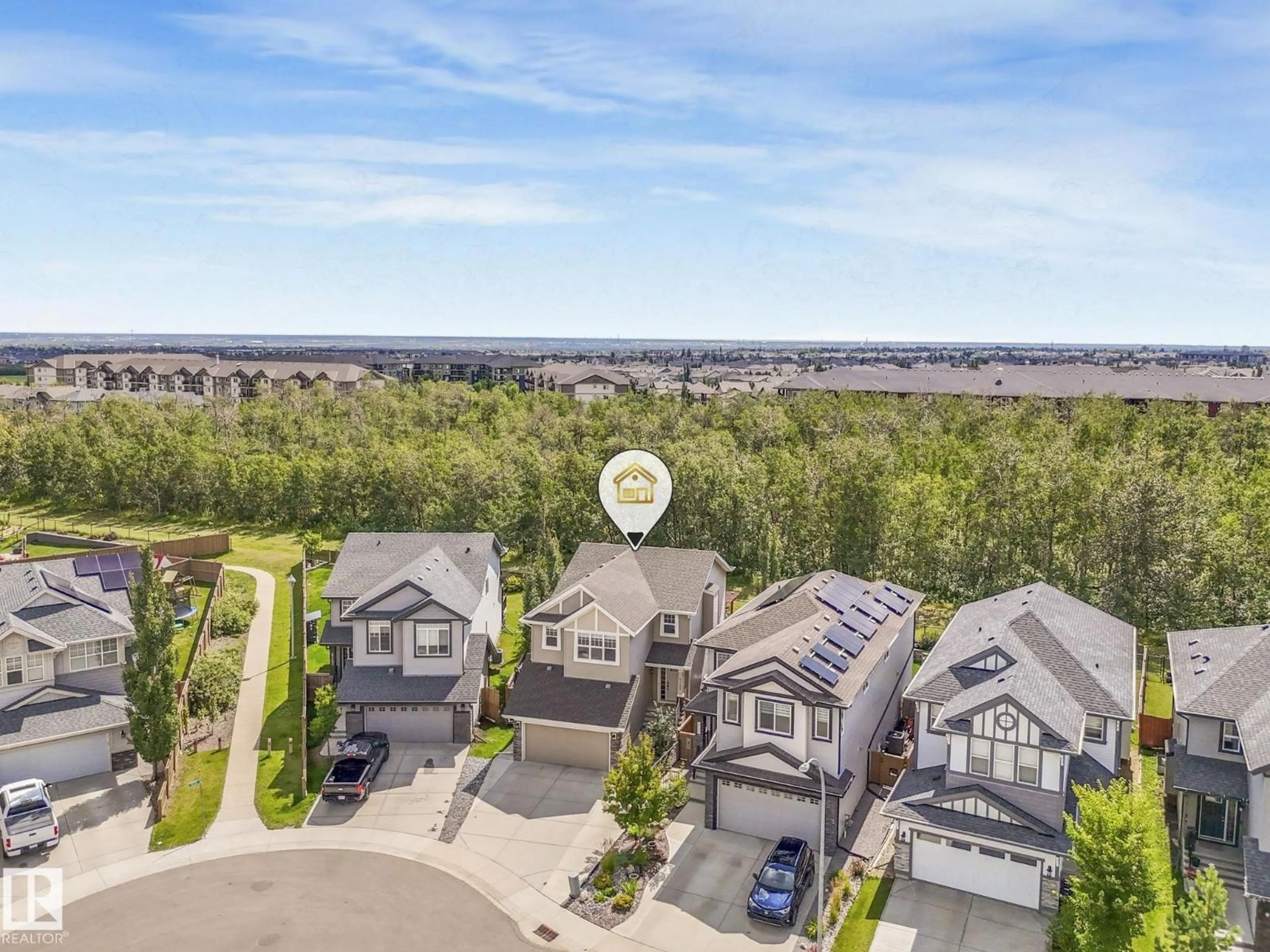 A pic from outside/outdoor area/front of a property/back of a property/a pic from drone, unknown for NW - 6107 175 AV, Edmonton Alberta T5Y3P2
