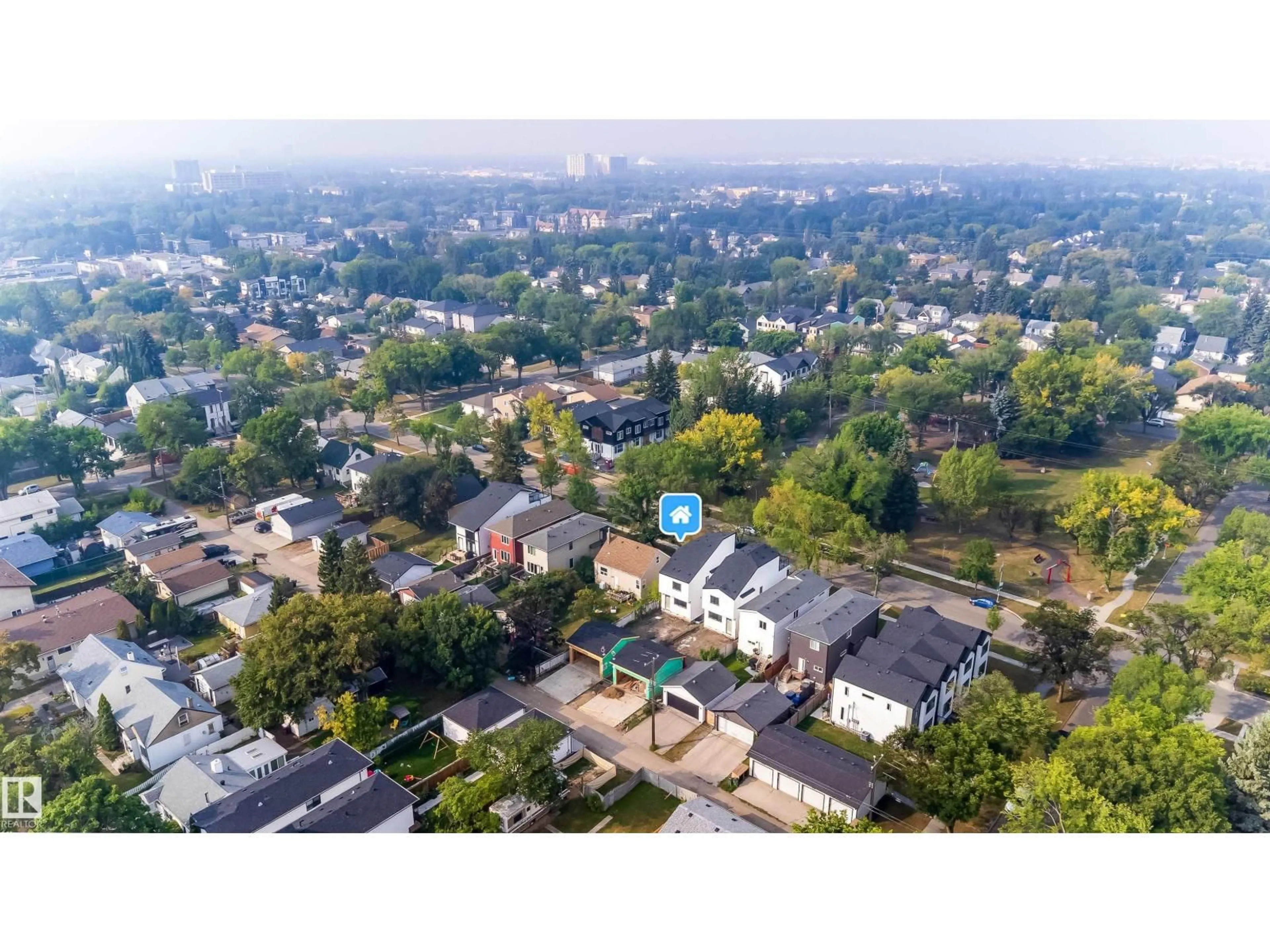A pic from outside/outdoor area/front of a property/back of a property/a pic from drone, city buildings view from balcony for 12031 124 ST, Edmonton Alberta T5L0M8