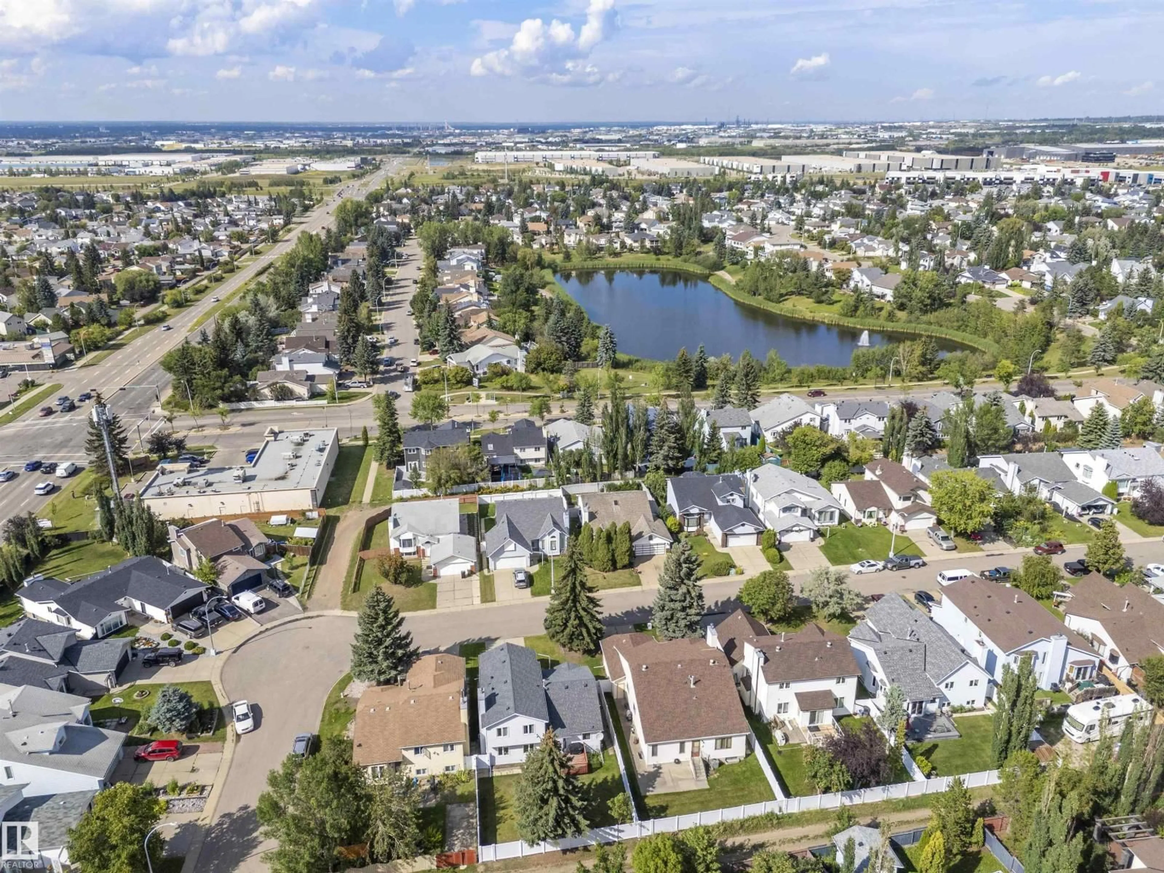 A pic from outside/outdoor area/front of a property/back of a property/a pic from drone, water/lake/river/ocean view for 3308 42A AV, Edmonton Alberta T6T1E5