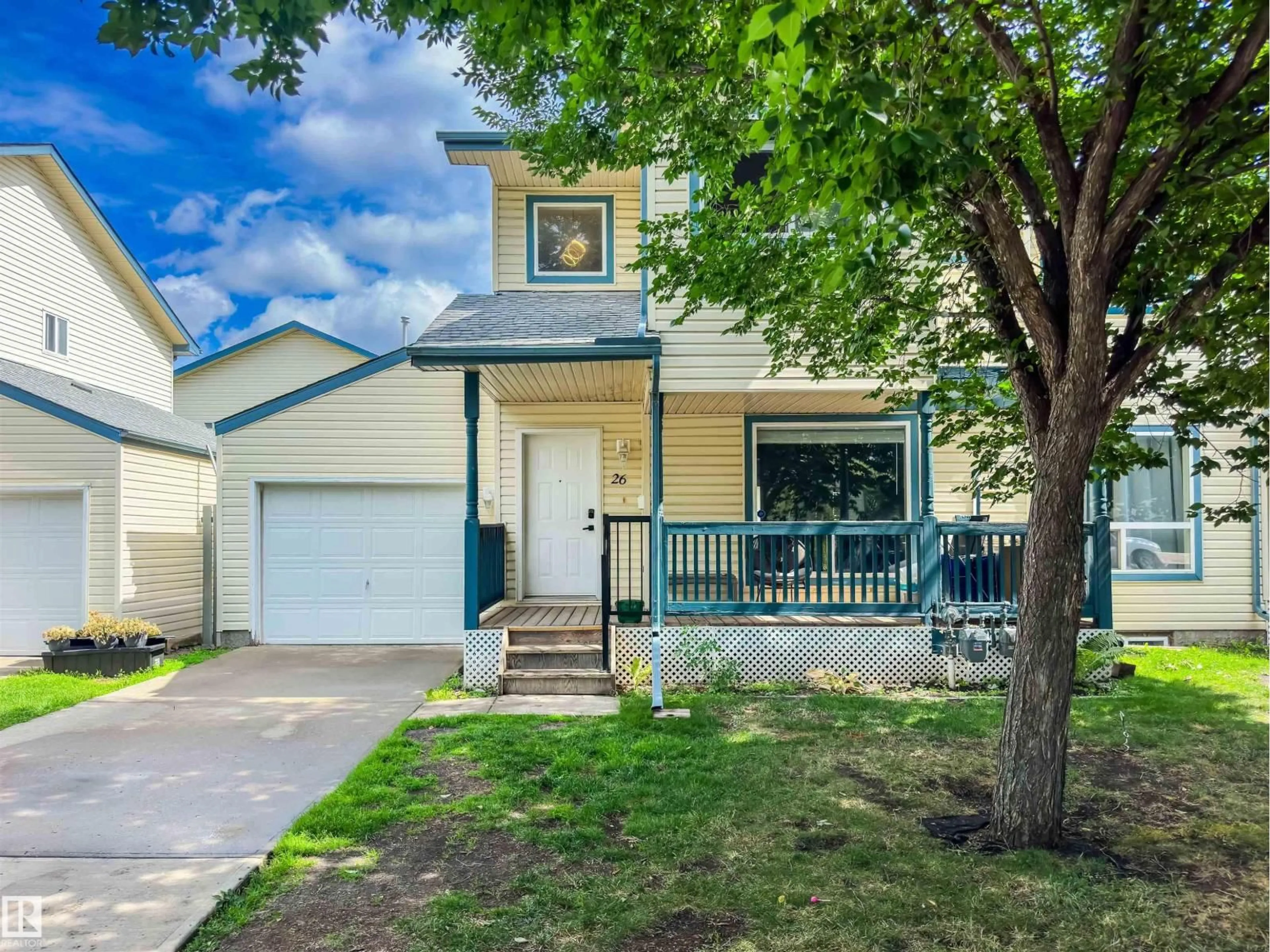 Home with vinyl exterior material, street for #26 - 10909 106 ST NW, Edmonton Alberta T5H4M7