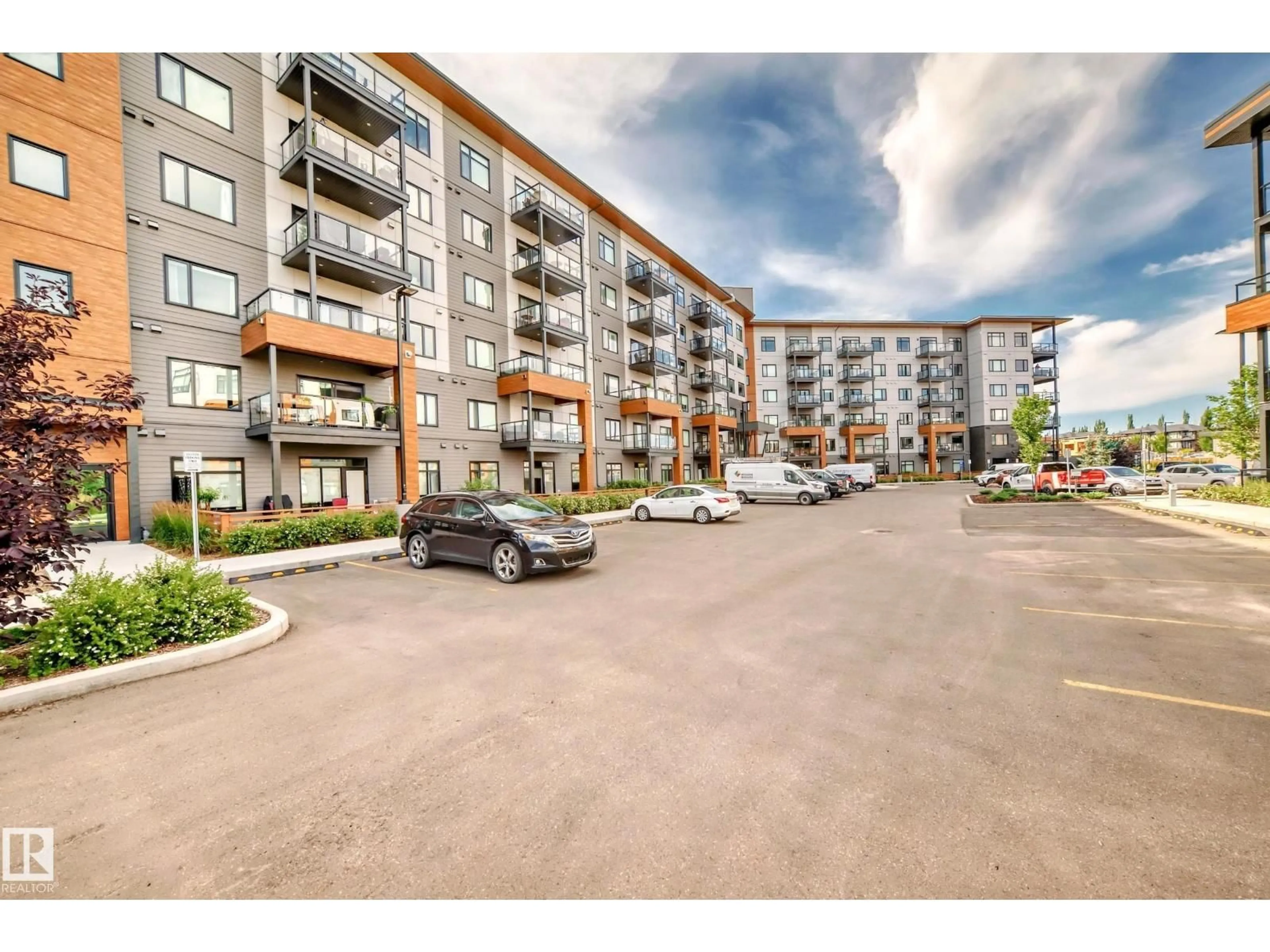 Unknown for 408 - 7463 MAY CM, Edmonton Alberta T6R0X1