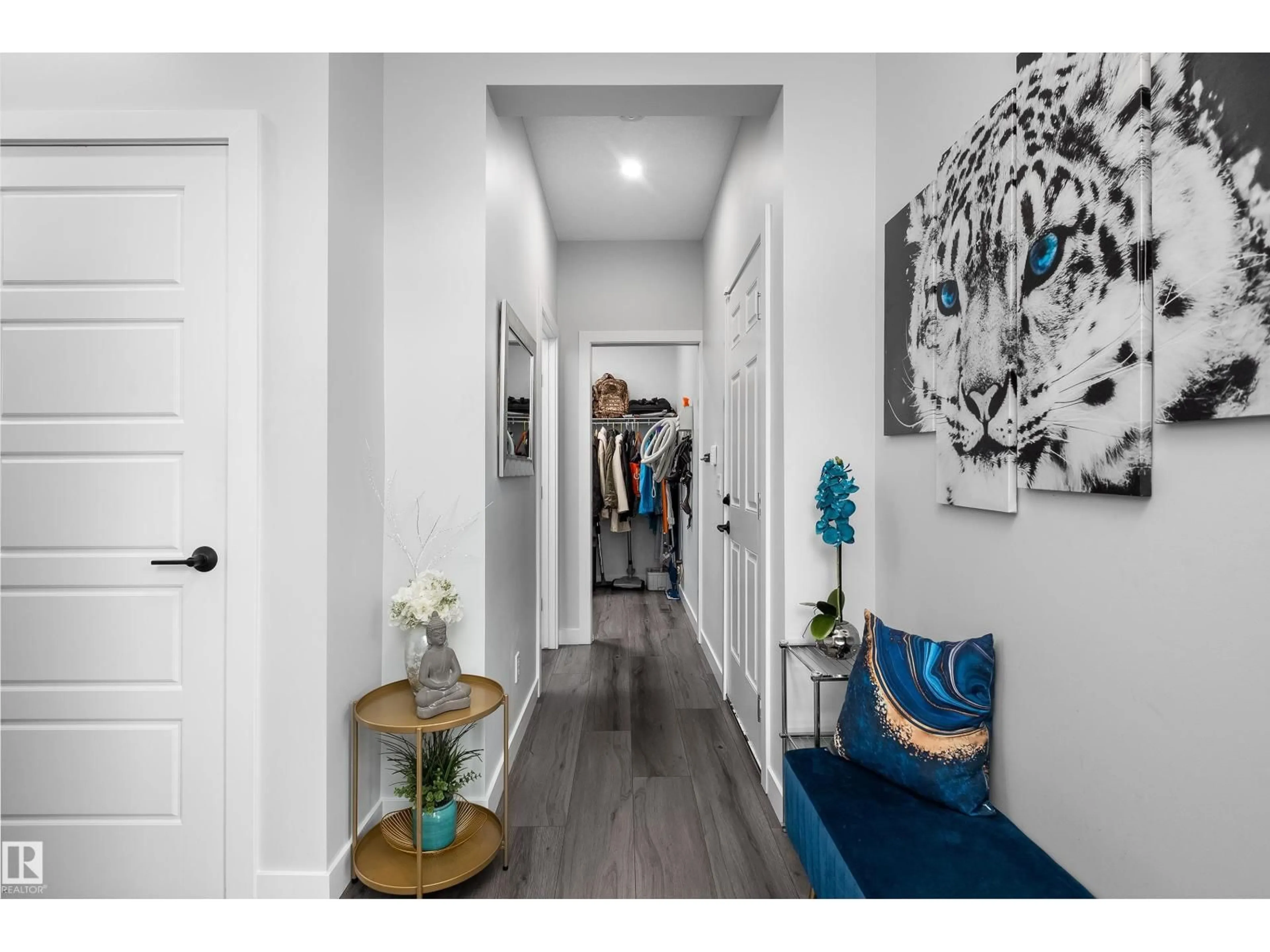 Indoor entryway for NW - 20892 131 AV, Edmonton Alberta T5S0P1