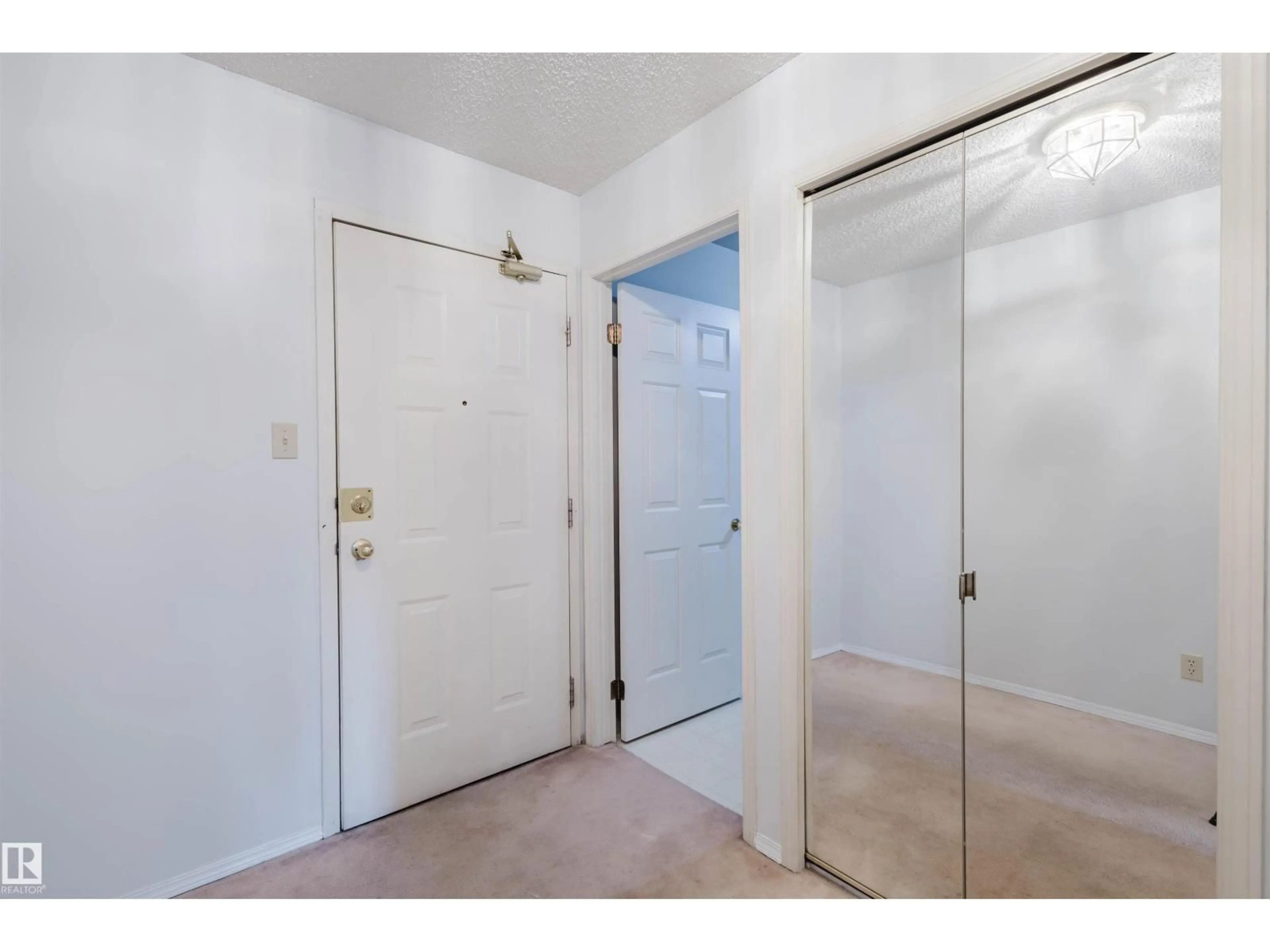 Unknown for 402 - 11020 19 AV, Edmonton Alberta T6J9P5