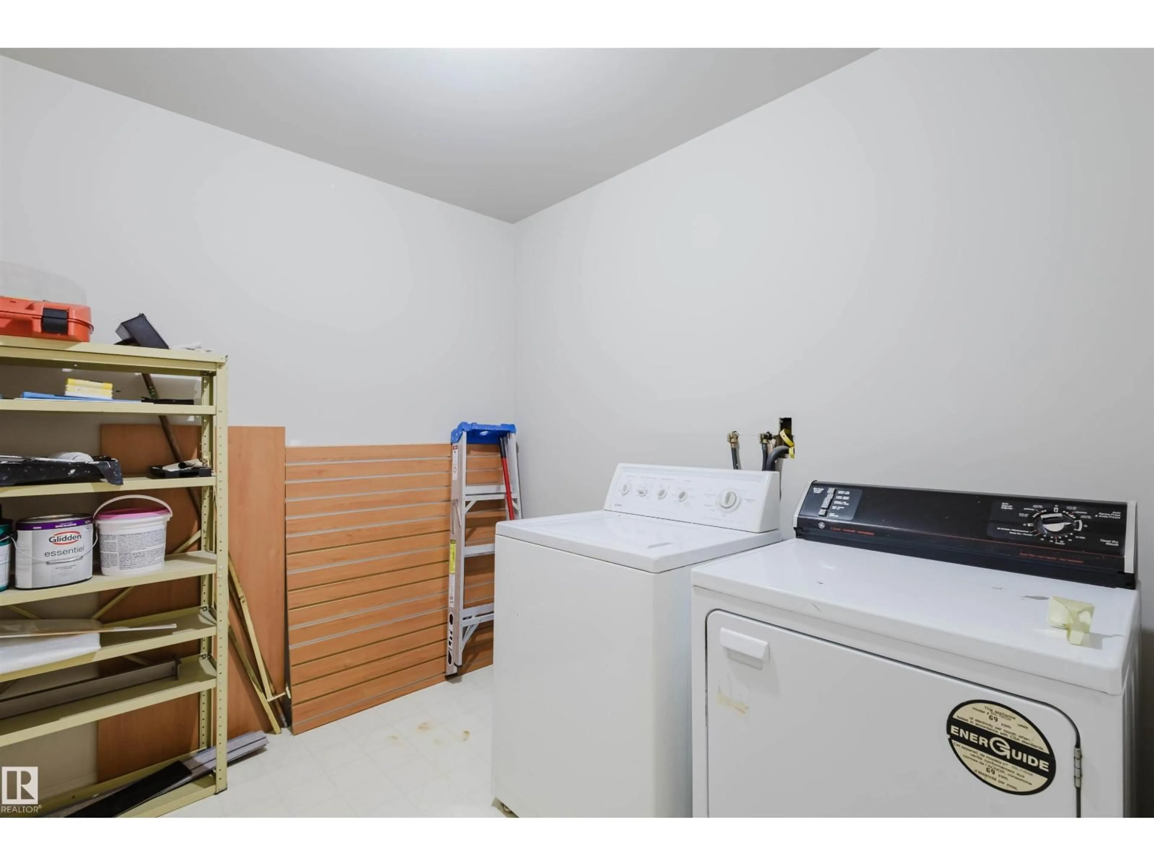 Laundry room for 402 - 11020 19 AV, Edmonton Alberta T6J9P5