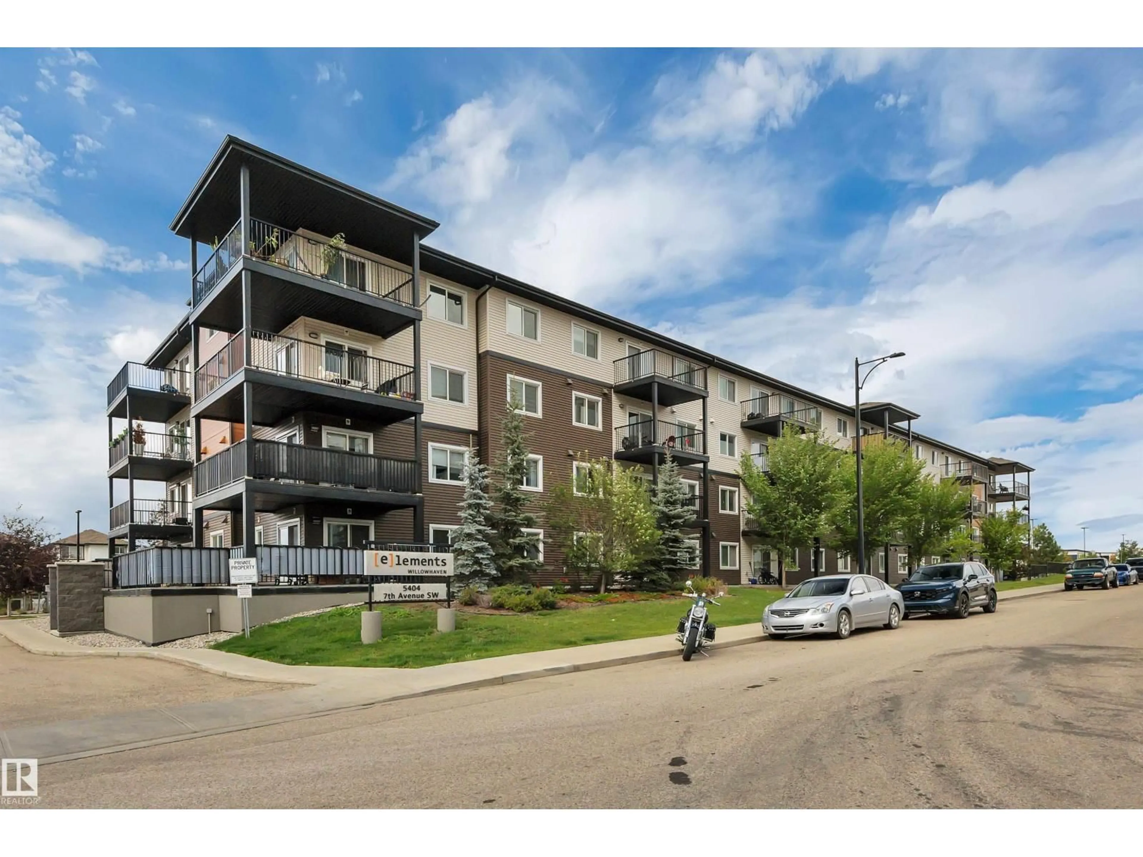 Unknown for 105 - 5404 7 AV, Edmonton Alberta T6X2K4