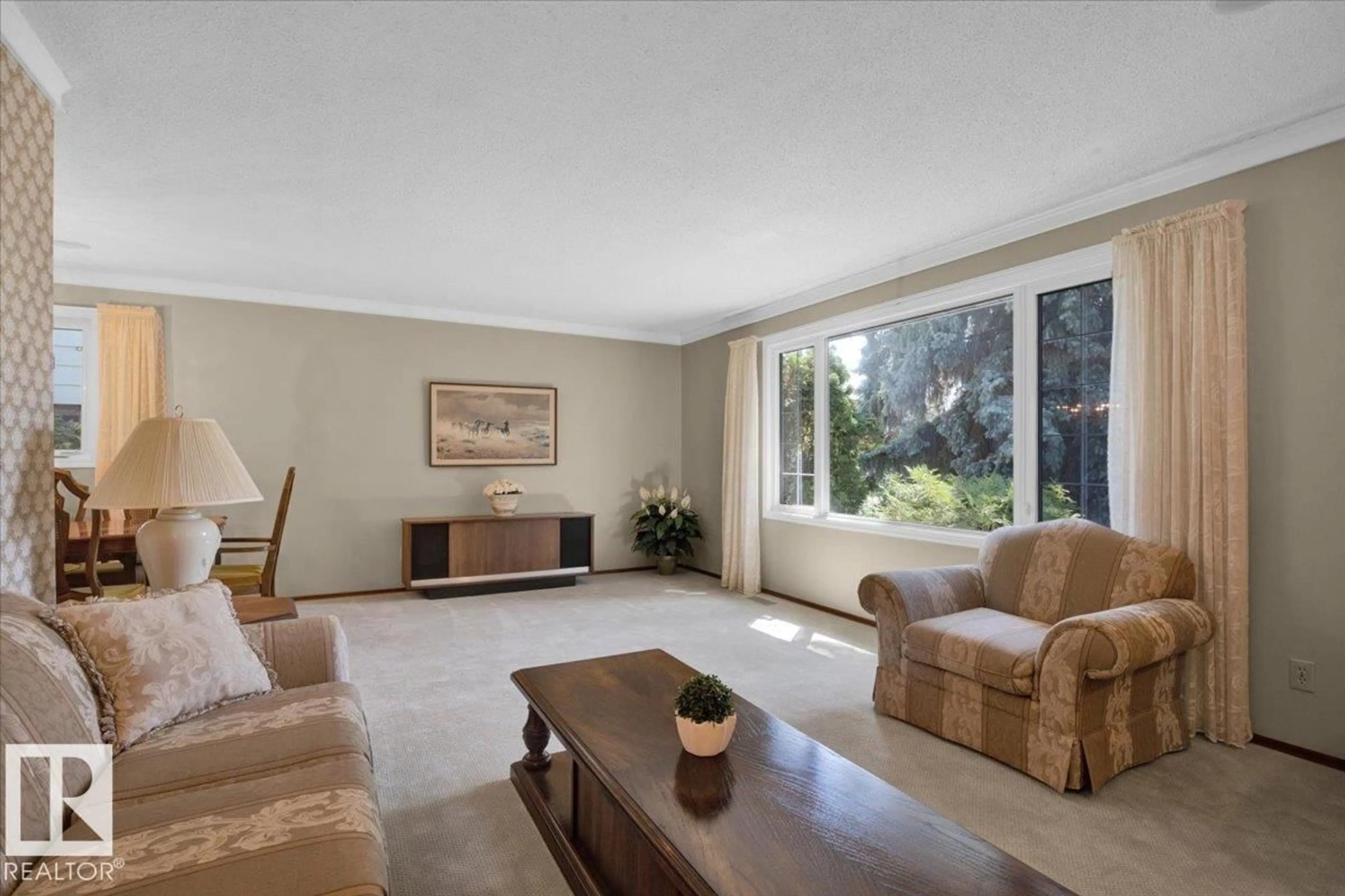 Living room with furniture, unknown for 10912 40A AV, Edmonton Alberta T6J0S9