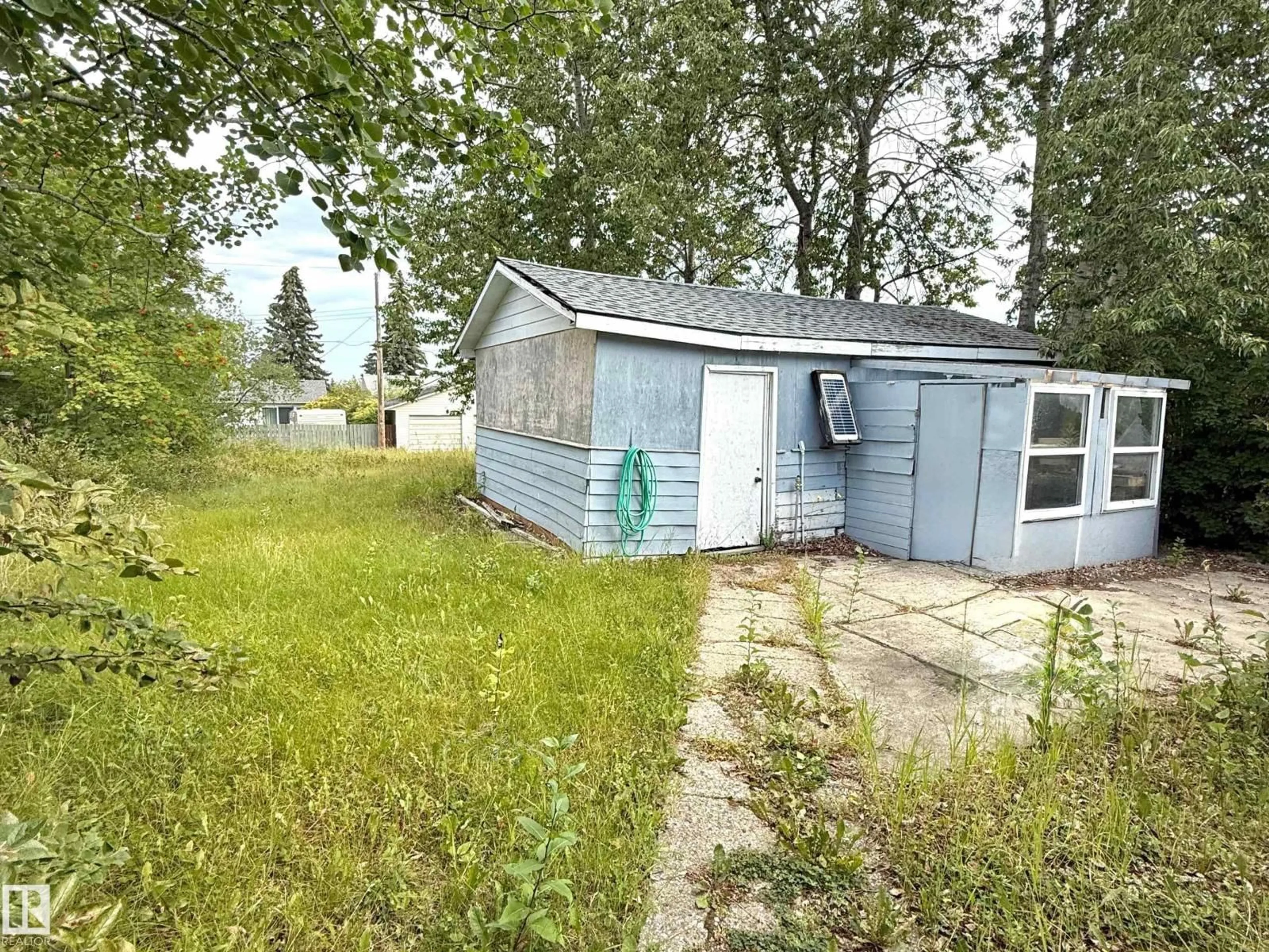 Shed for 1014 16 AV, Cold Lake Alberta T9M1L6