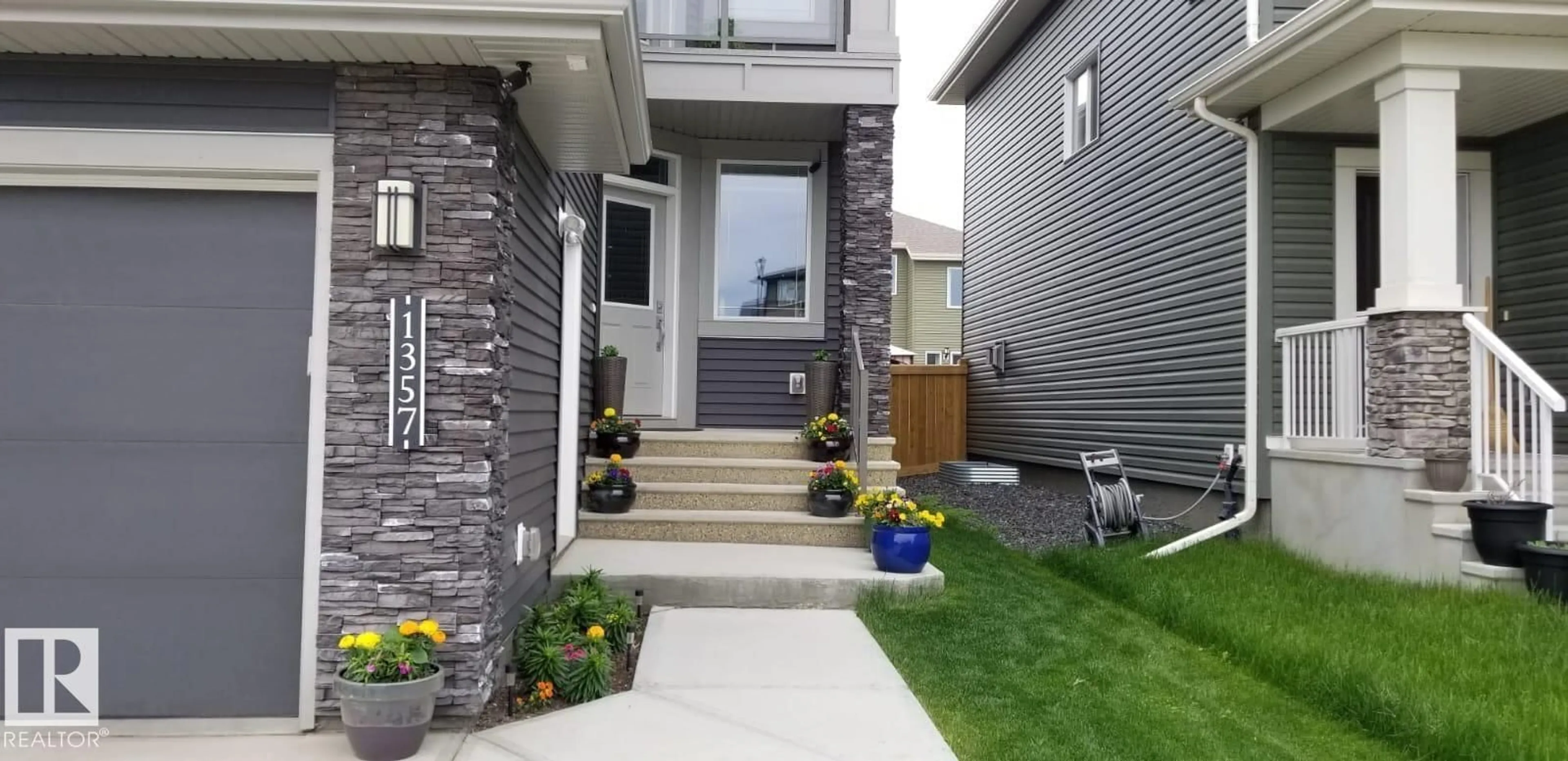 Unknown for 1357 WATT DR, Edmonton Alberta T6X2A6