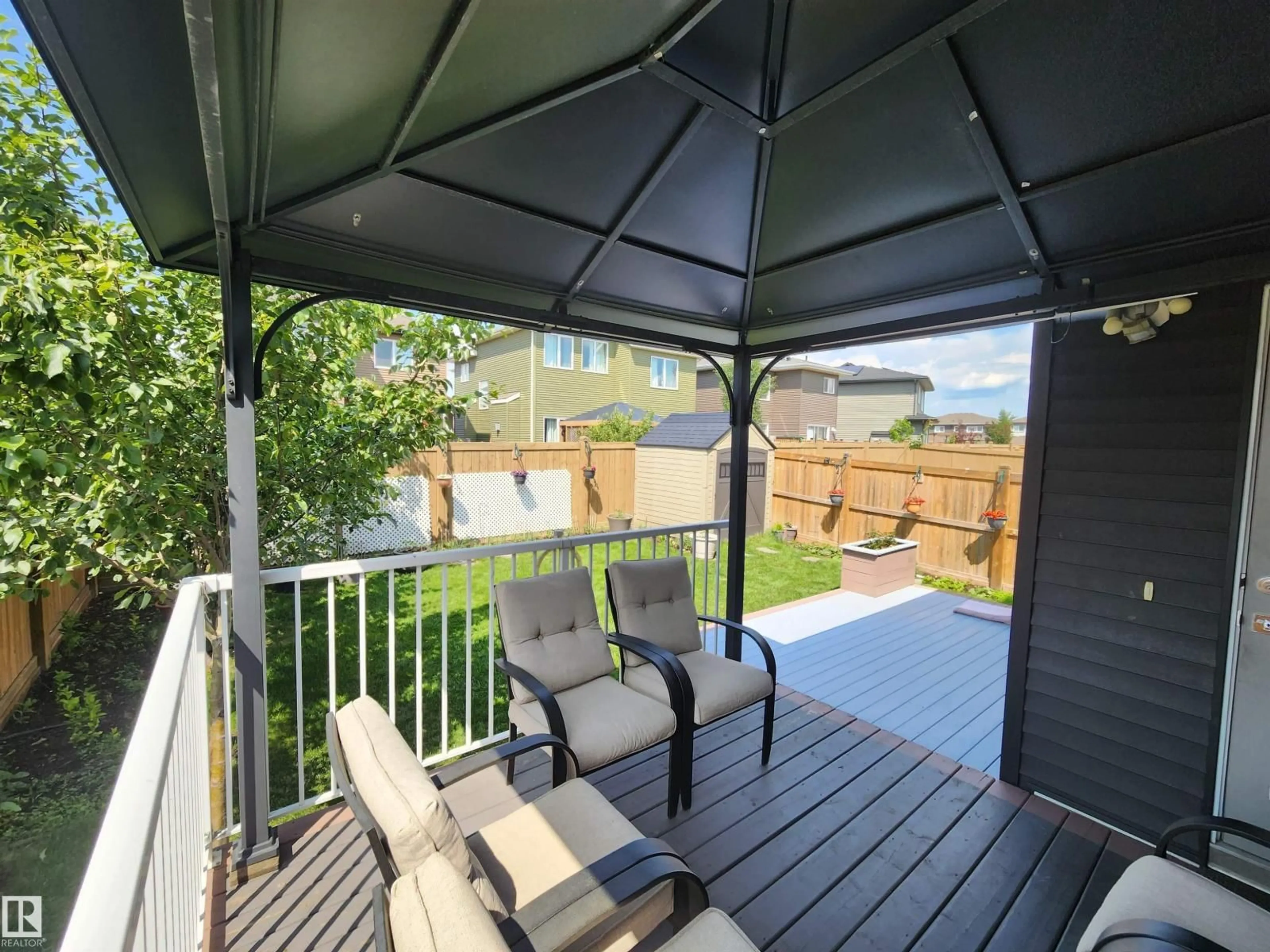 Patio, unknown for 1357 WATT DR, Edmonton Alberta T6X2A6