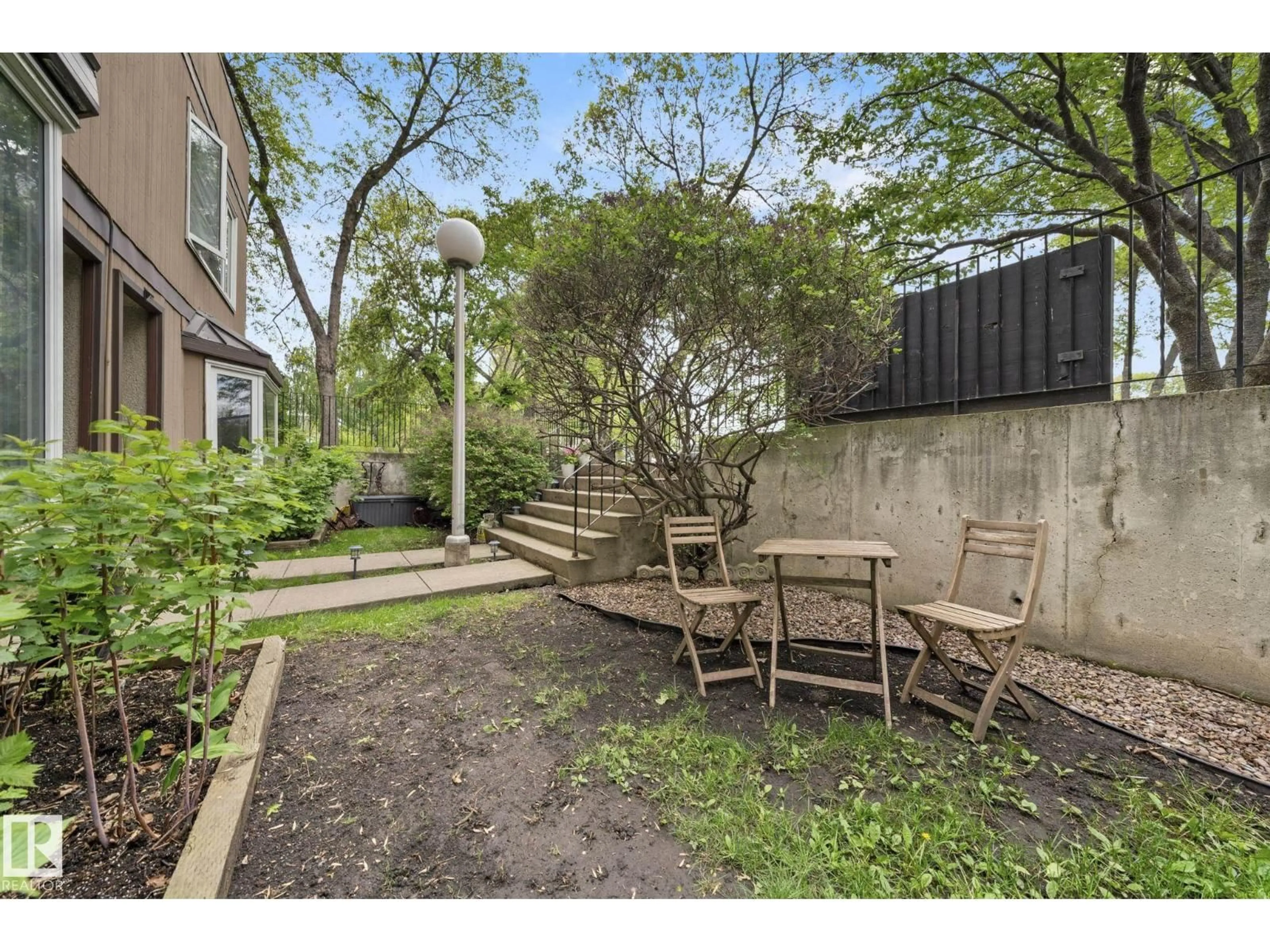 Patio, street for 10520 84 AV, Edmonton Alberta T6E2H4
