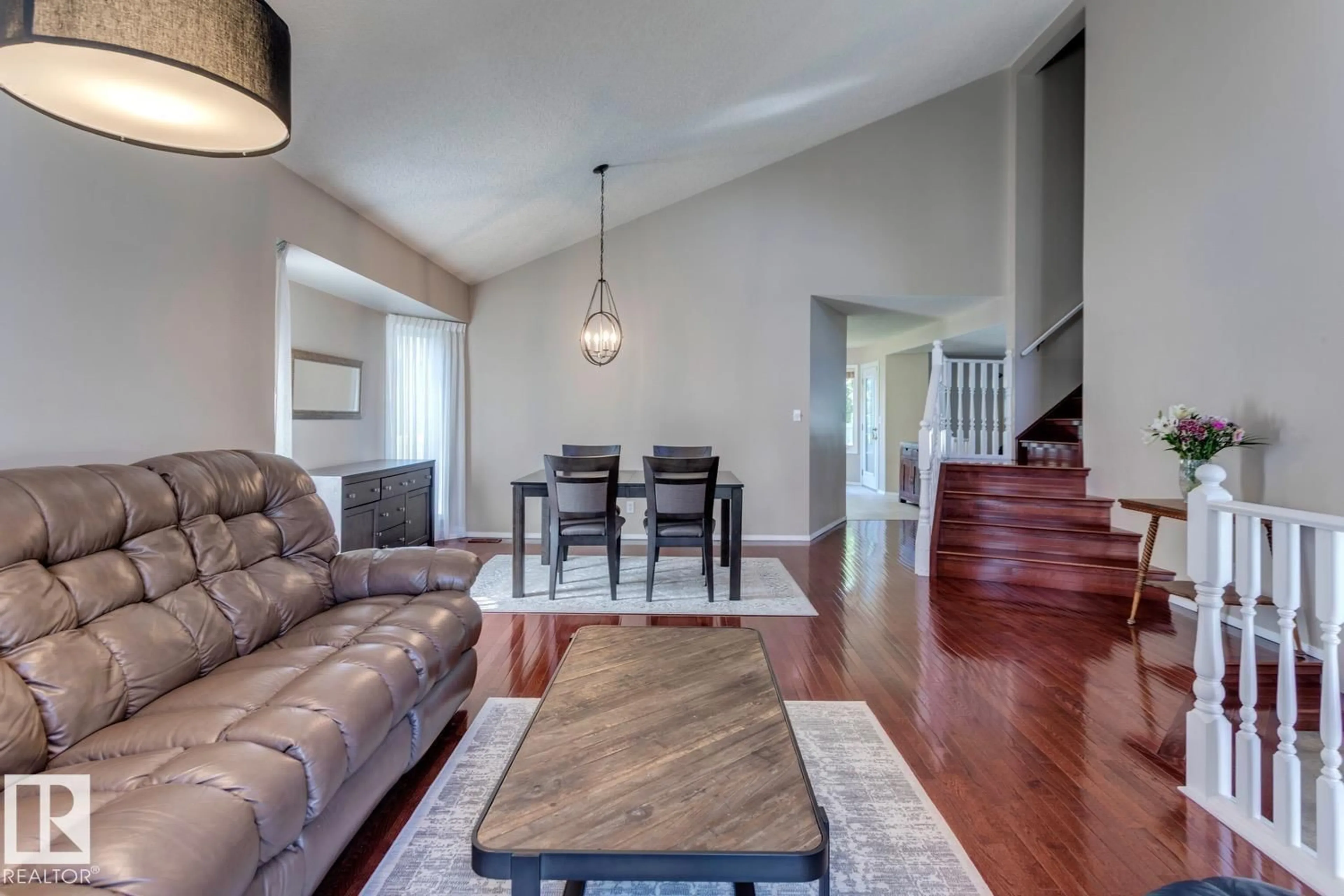 Living room with furniture, wood/laminate floor for NW - 139 ORMSBY E, Edmonton Alberta T5T5T4