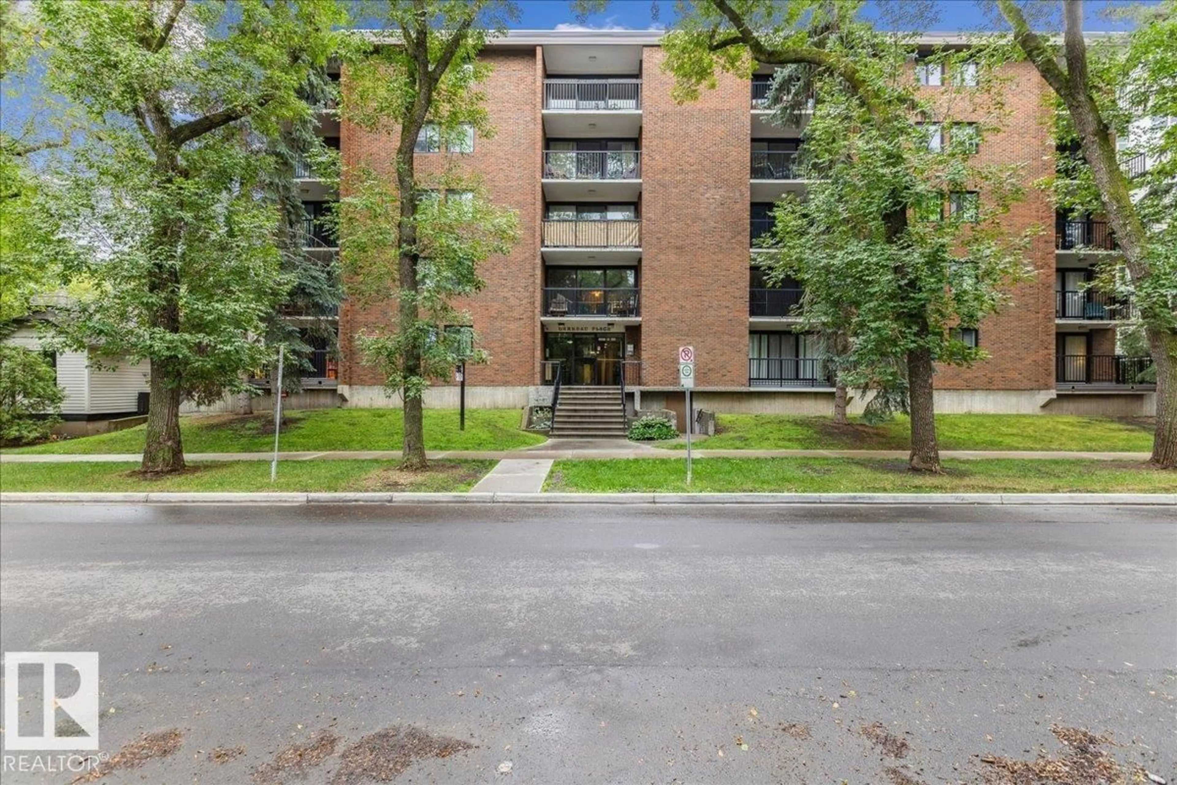 Unknown for #502 - 11011 86 AV, Edmonton Alberta T6G0X1