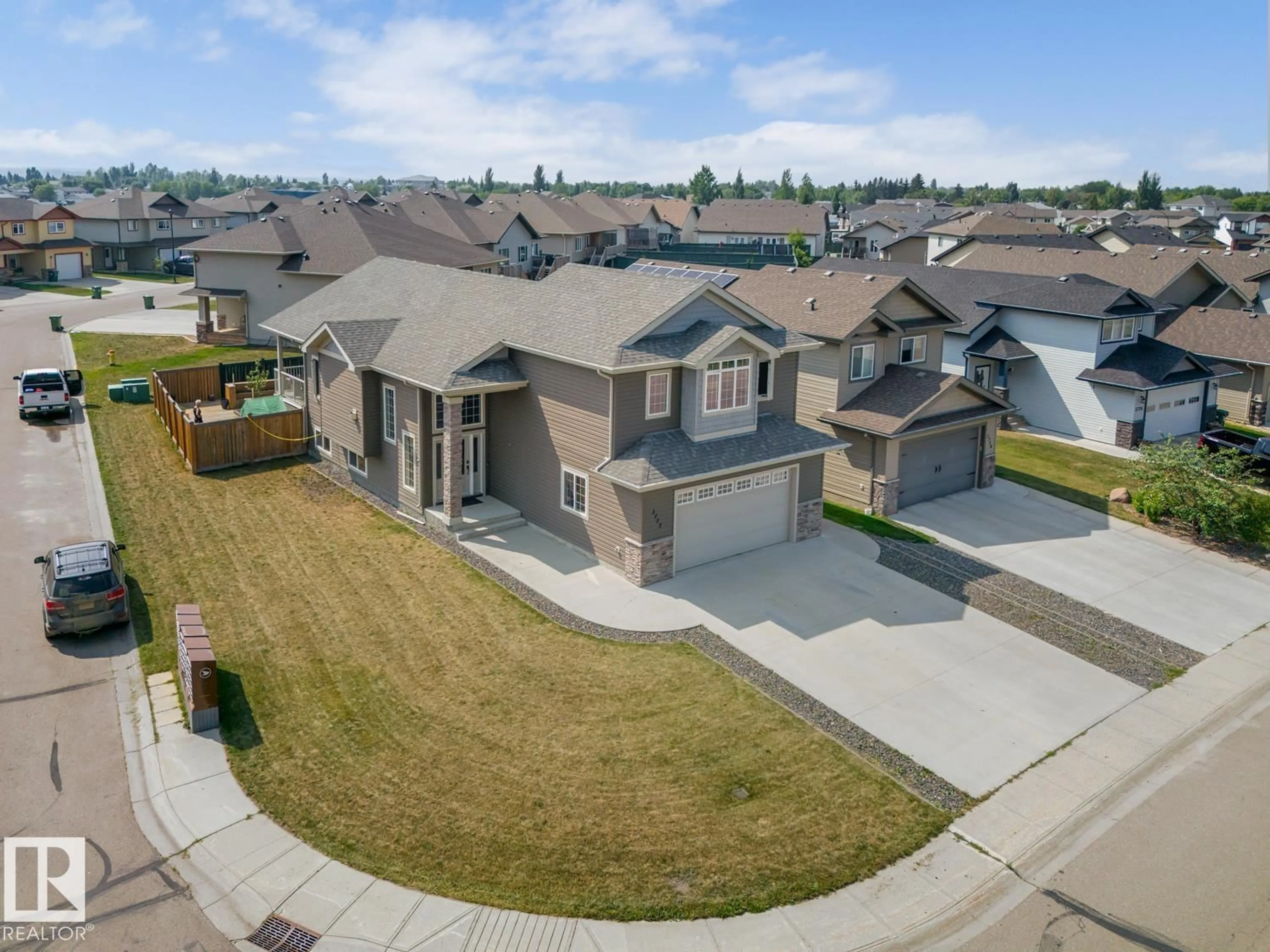 A pic from outside/outdoor area/front of a property/back of a property/a pic from drone, street for 3722 BEAU VISTA BV, Bonnyville Town Alberta T9N0A9