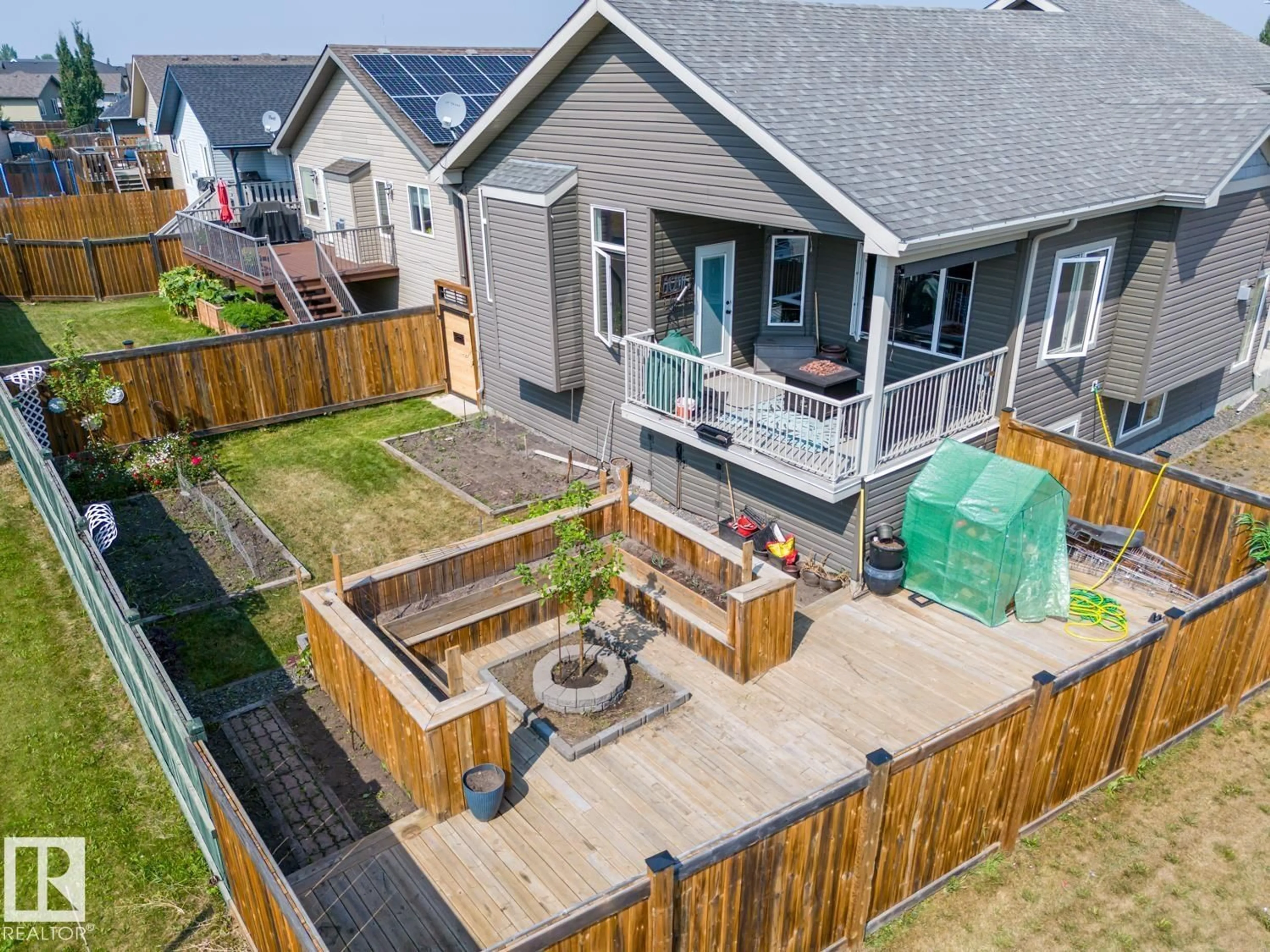 A pic from outside/outdoor area/front of a property/back of a property/a pic from drone, street for 3722 BEAU VISTA BV, Bonnyville Town Alberta T9N0A9