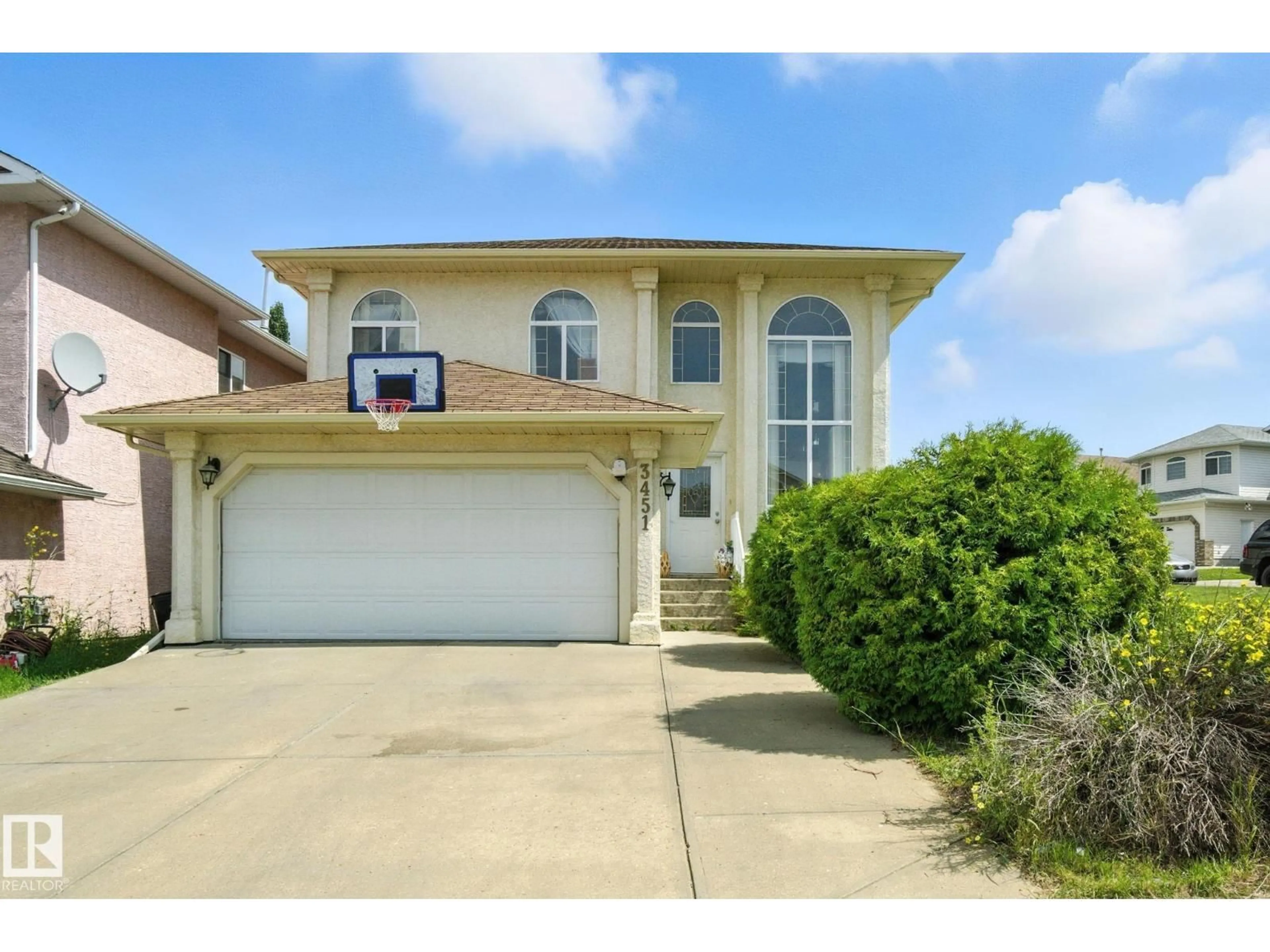 Home with vinyl exterior material, street for NW - 3451 29 ST, Edmonton Alberta T6T1Y7