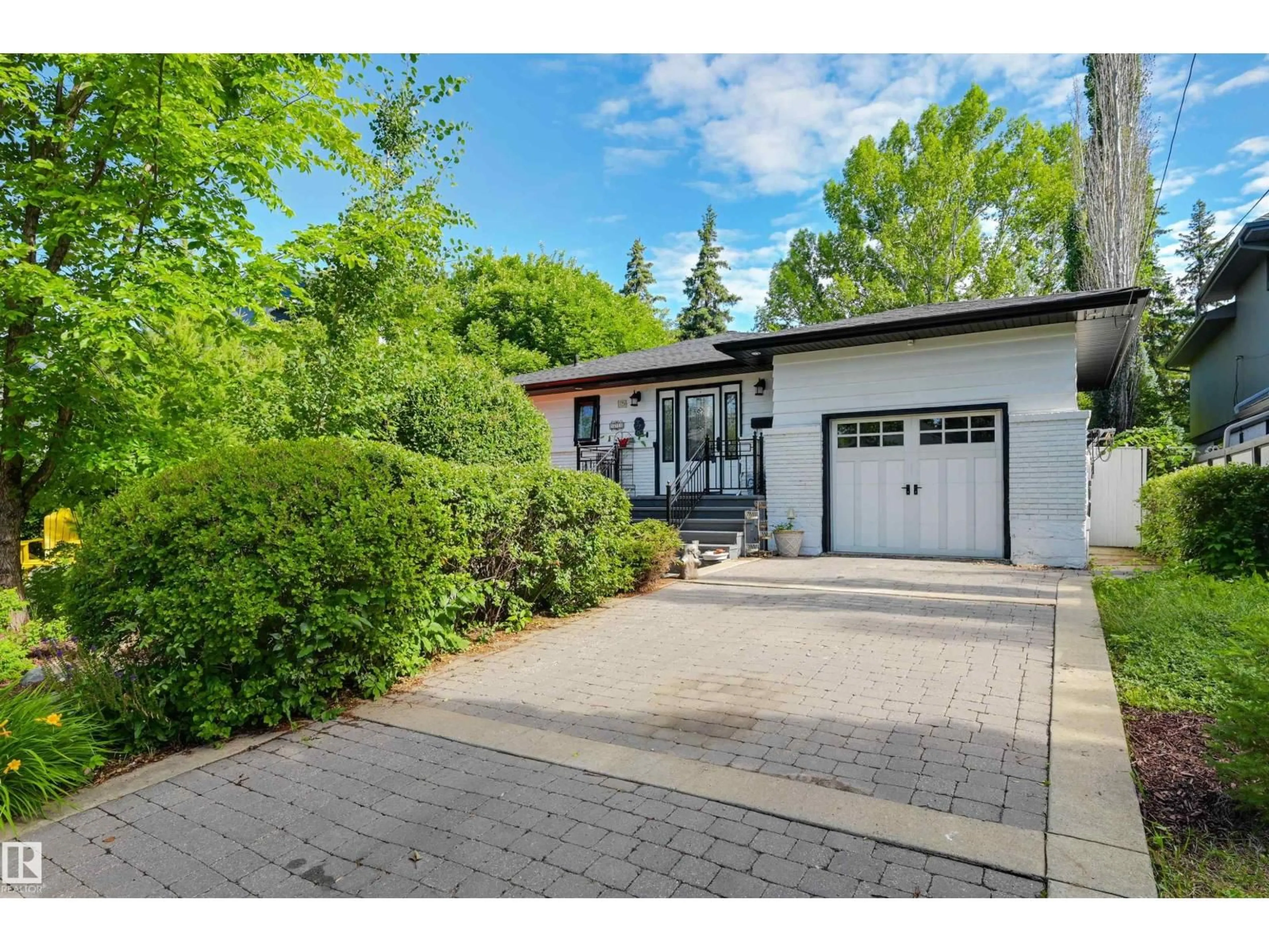 Unknown for 14712 PARK DR, Edmonton Alberta T5R5V4