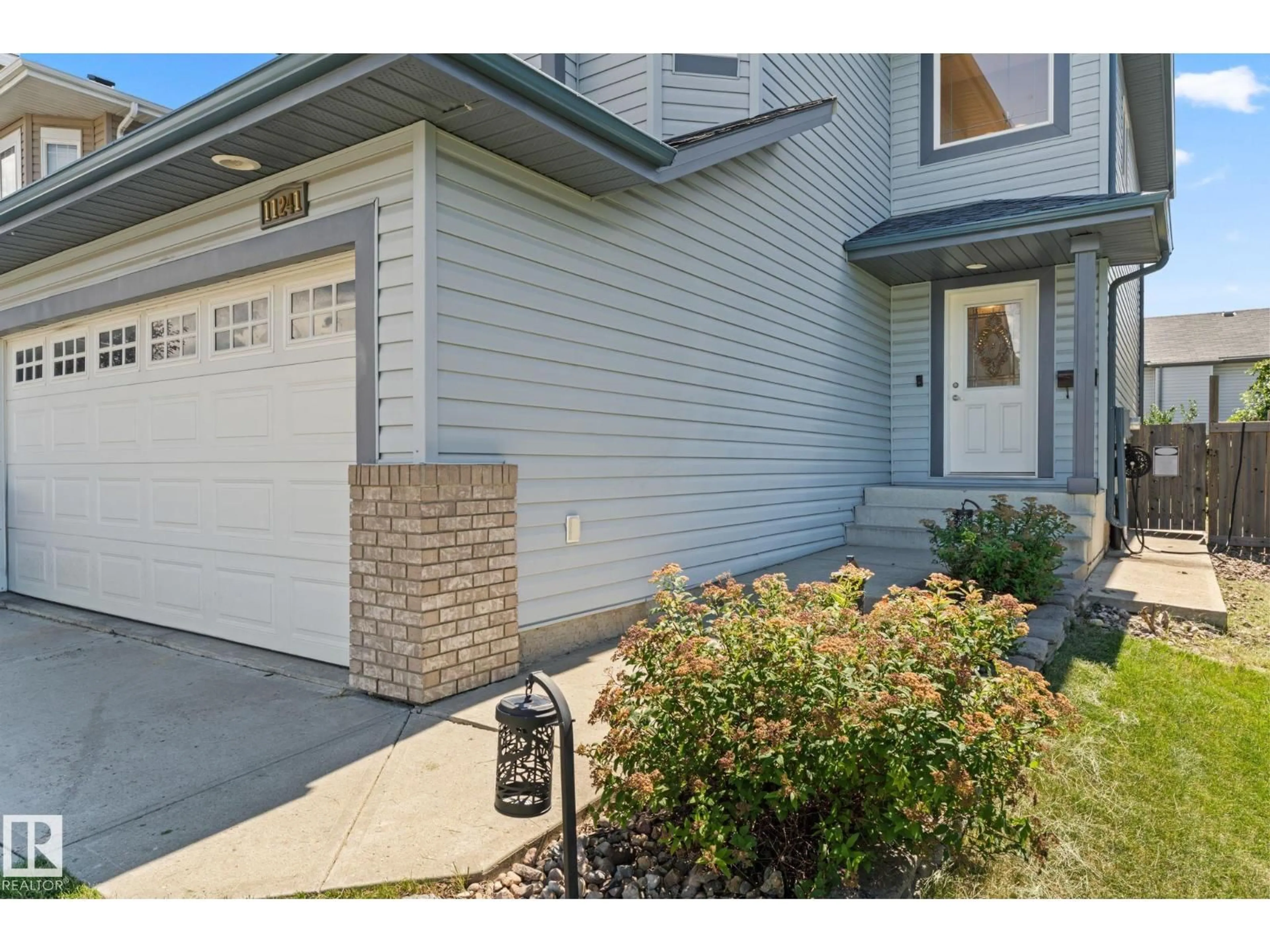 Unknown for 11241 167A AV, Edmonton Alberta T5X0A8