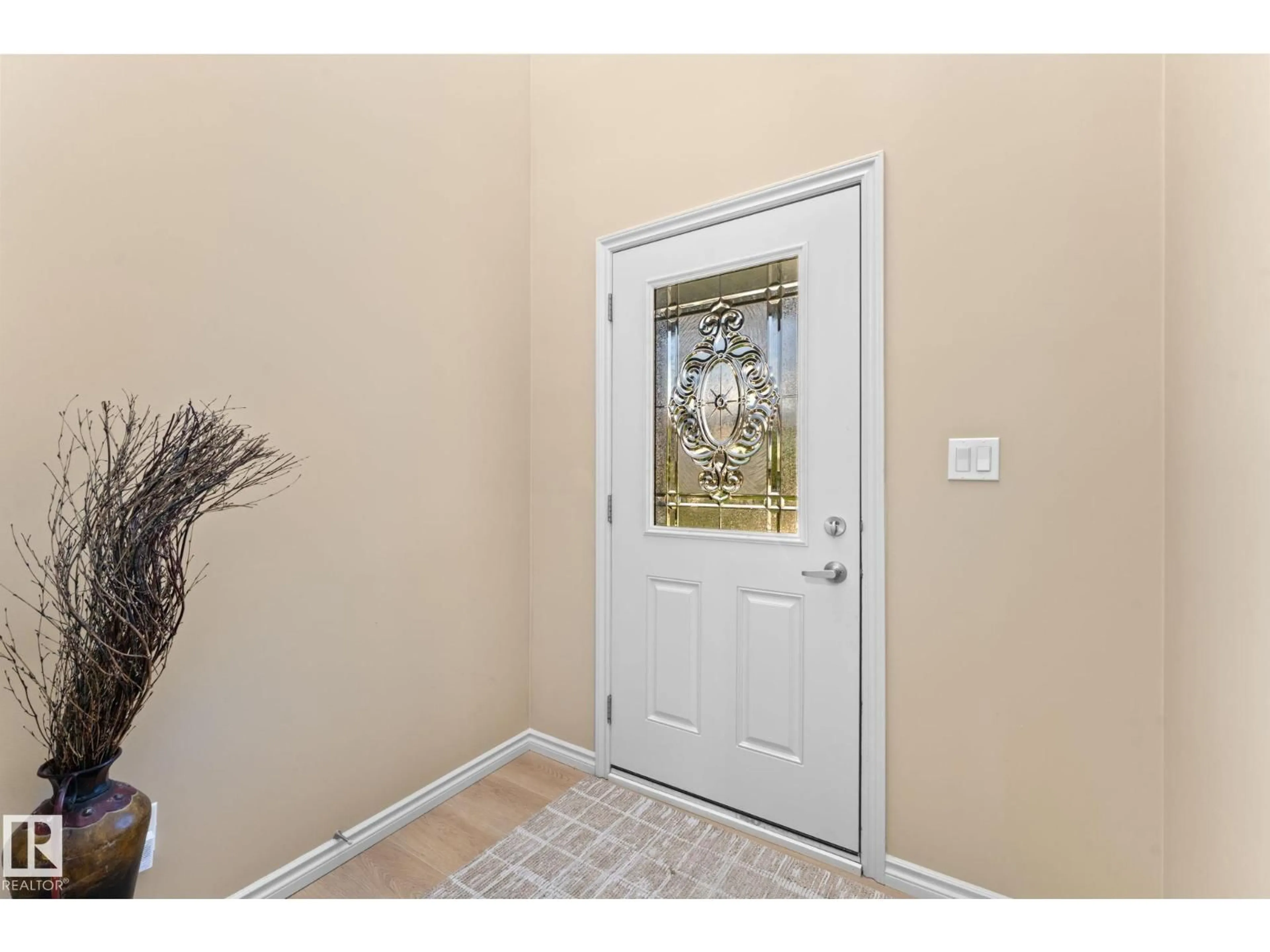 Indoor entryway for 11241 167A AV, Edmonton Alberta T5X0A8