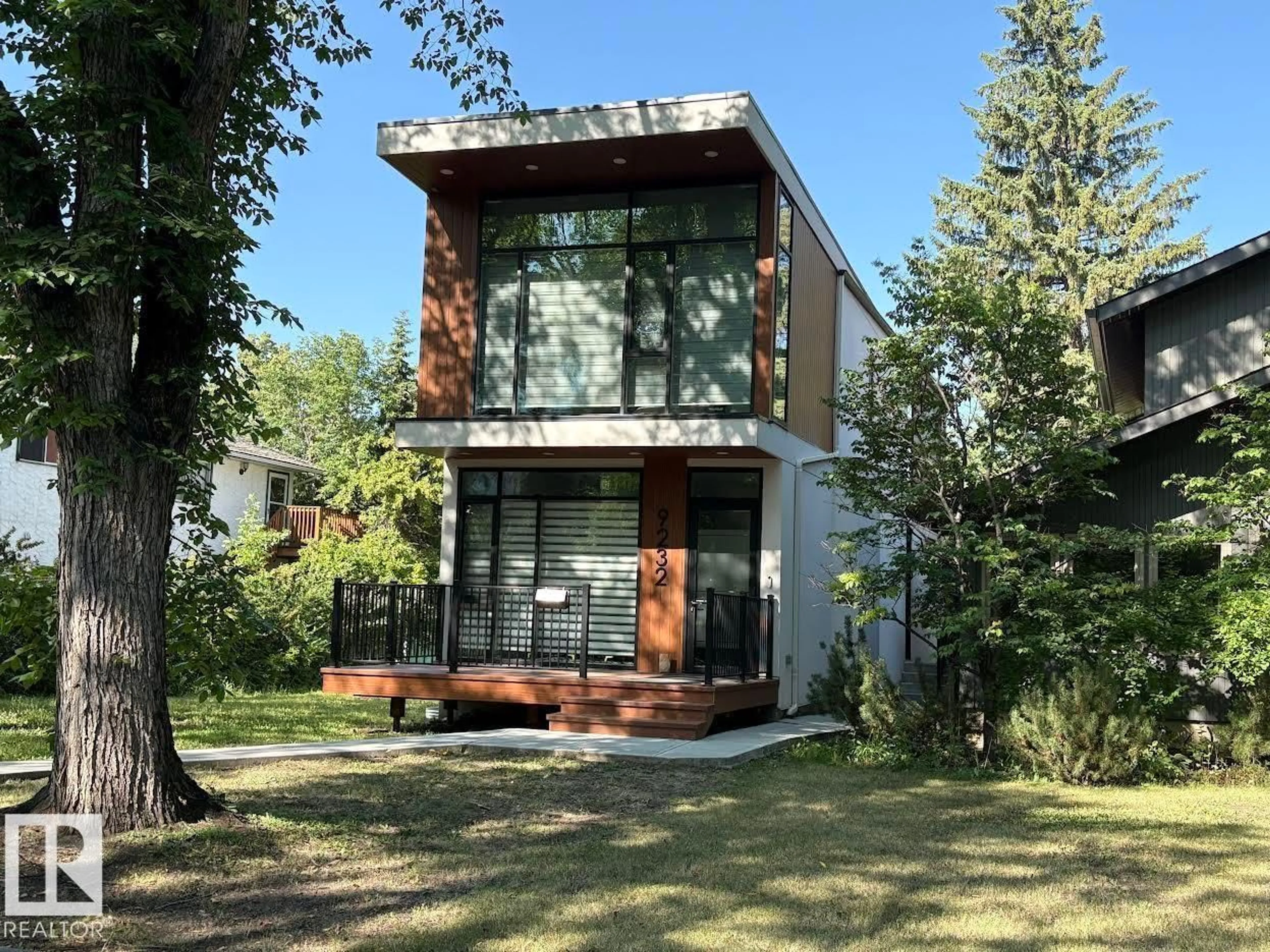 Home with brick exterior material, unknown for 9232 117 ST, Edmonton Alberta T6G1S2