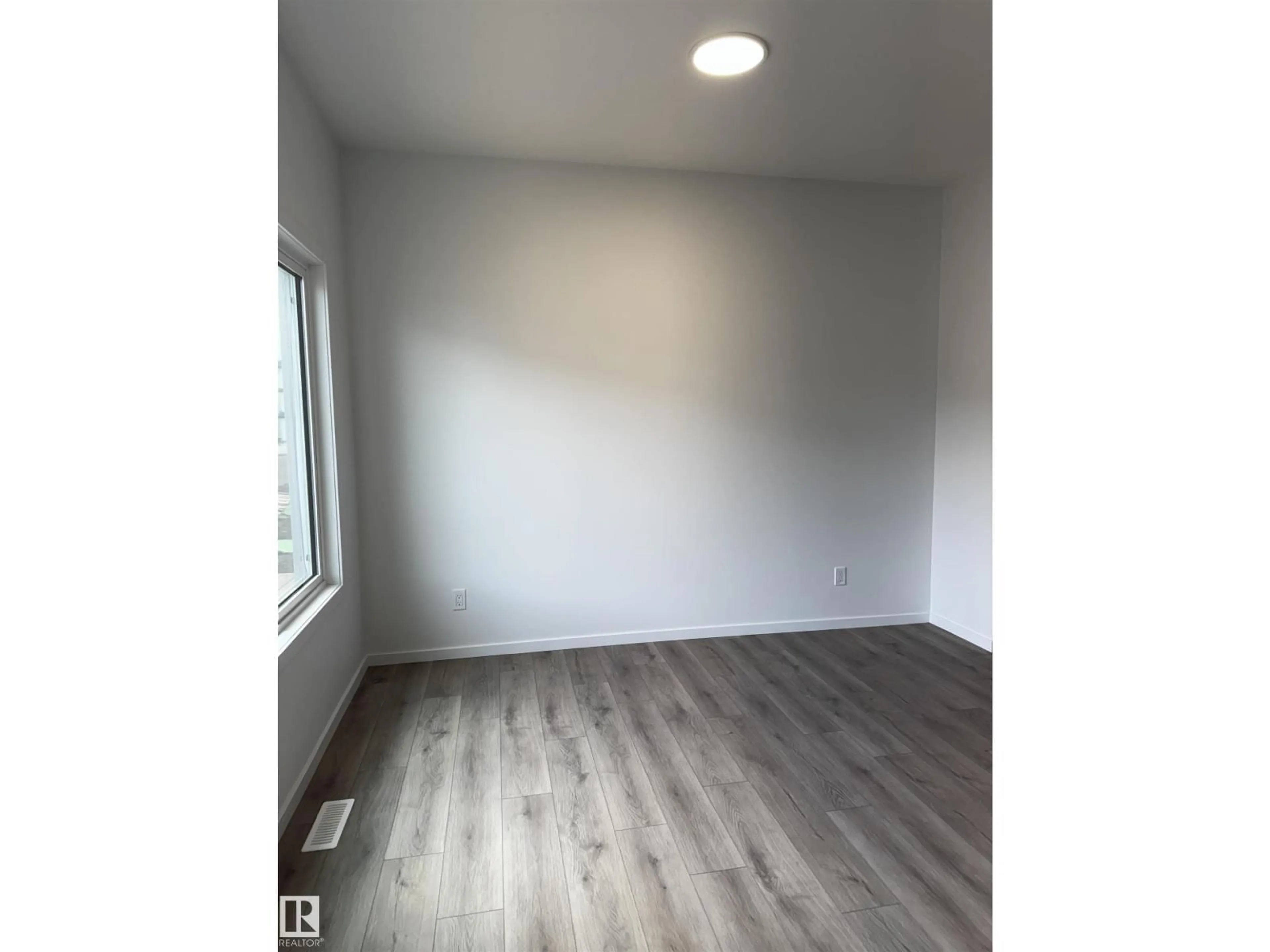 A pic of a room for NW - 18940 28 AV, Edmonton Alberta T6M3H2