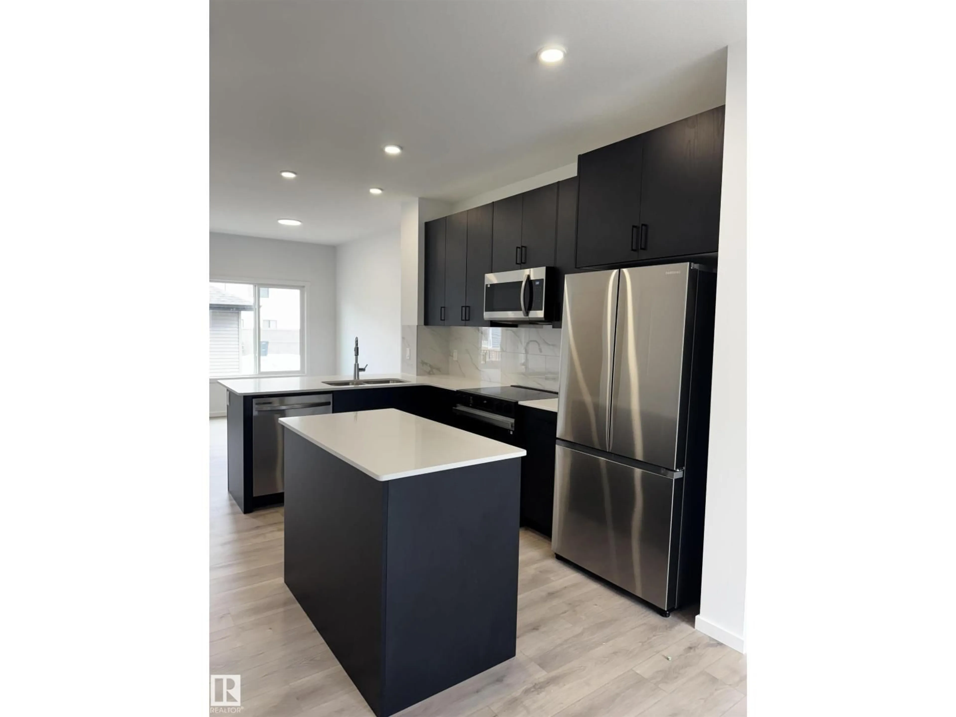 Unknown for NW - 18940 28 AV, Edmonton Alberta T6M3H2
