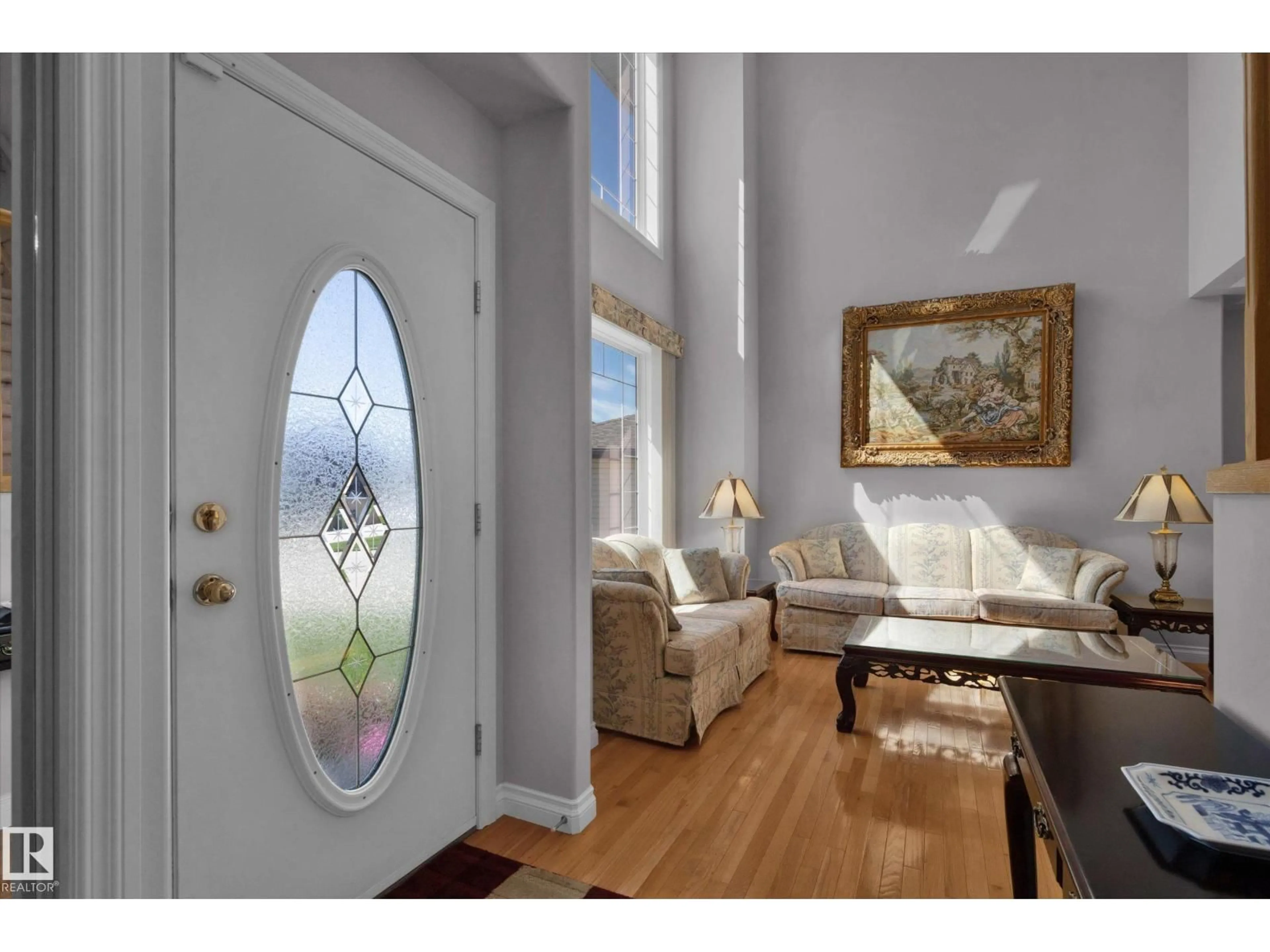Indoor entryway for 11820 13 AV, Edmonton Alberta T6J7E9