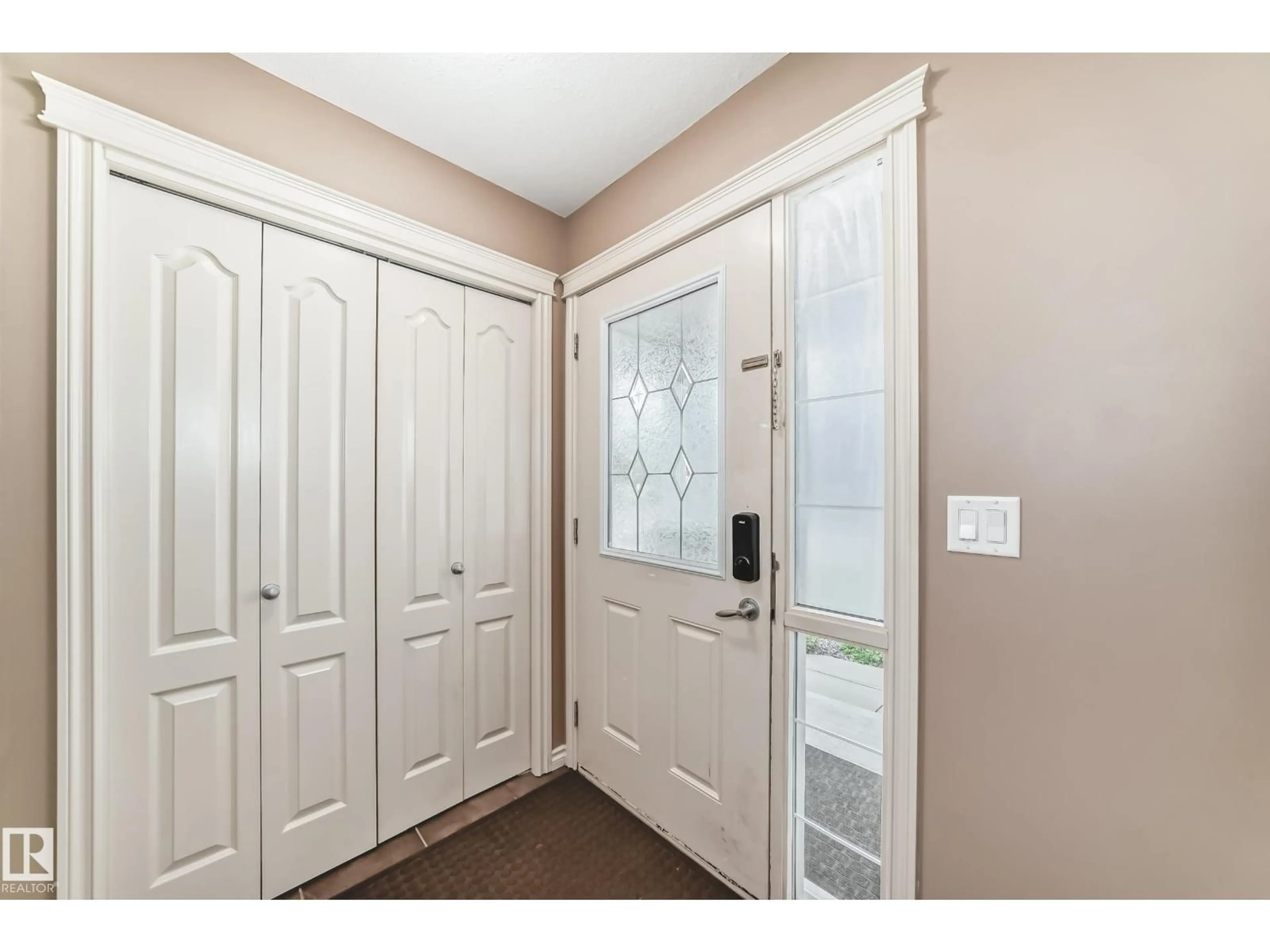 Indoor entryway for SW - 749 MCALLISTER LO, Edmonton Alberta T6W1R5