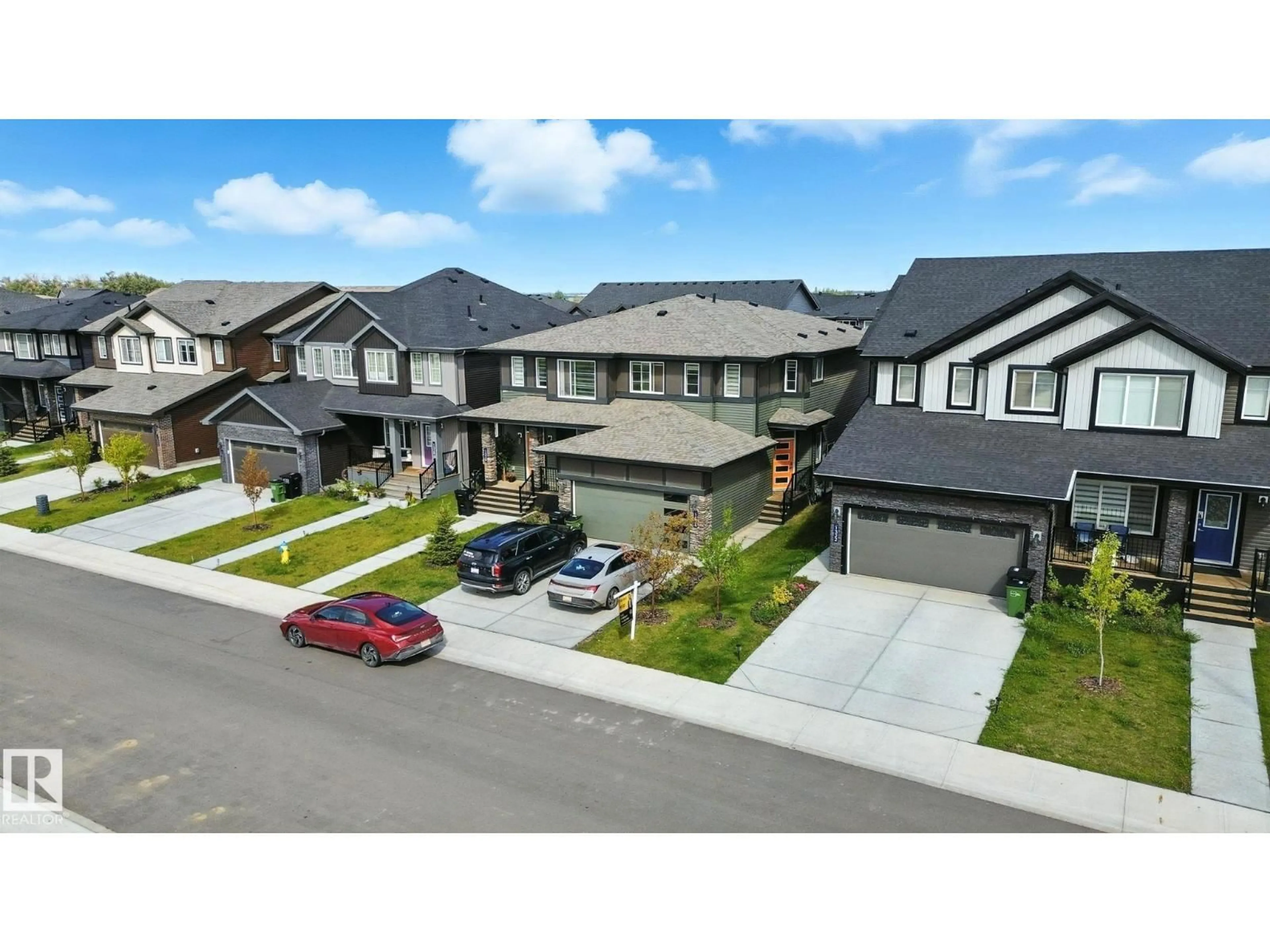 A pic from outside/outdoor area/front of a property/back of a property/a pic from drone, street for NW - 1324 SISKIN WD, Edmonton Alberta T5S0P9