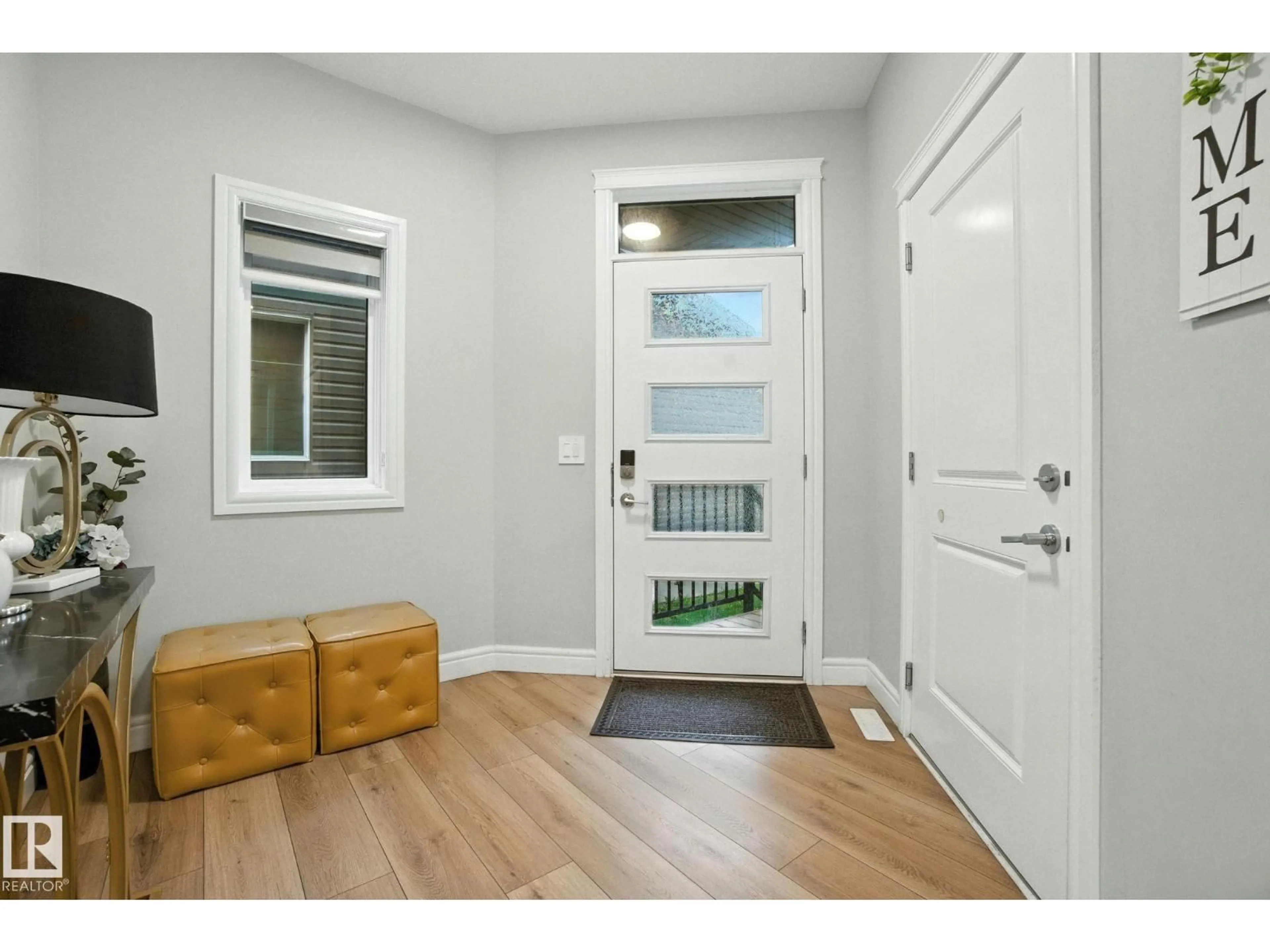 Indoor entryway for NW - 1324 SISKIN WD, Edmonton Alberta T5S0P9