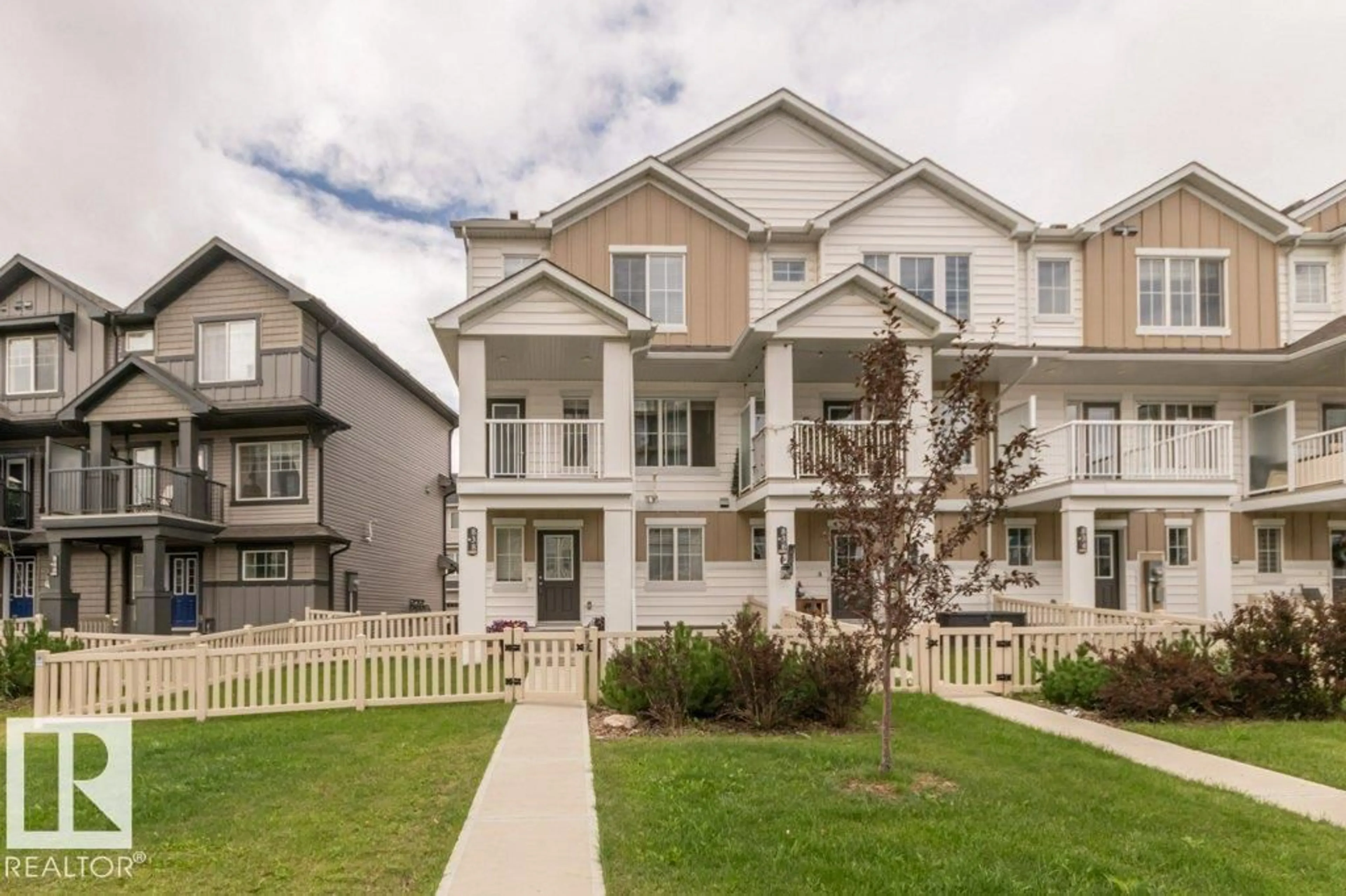 Unknown for 838 DANIELS WY, Edmonton Alberta T6W4C8