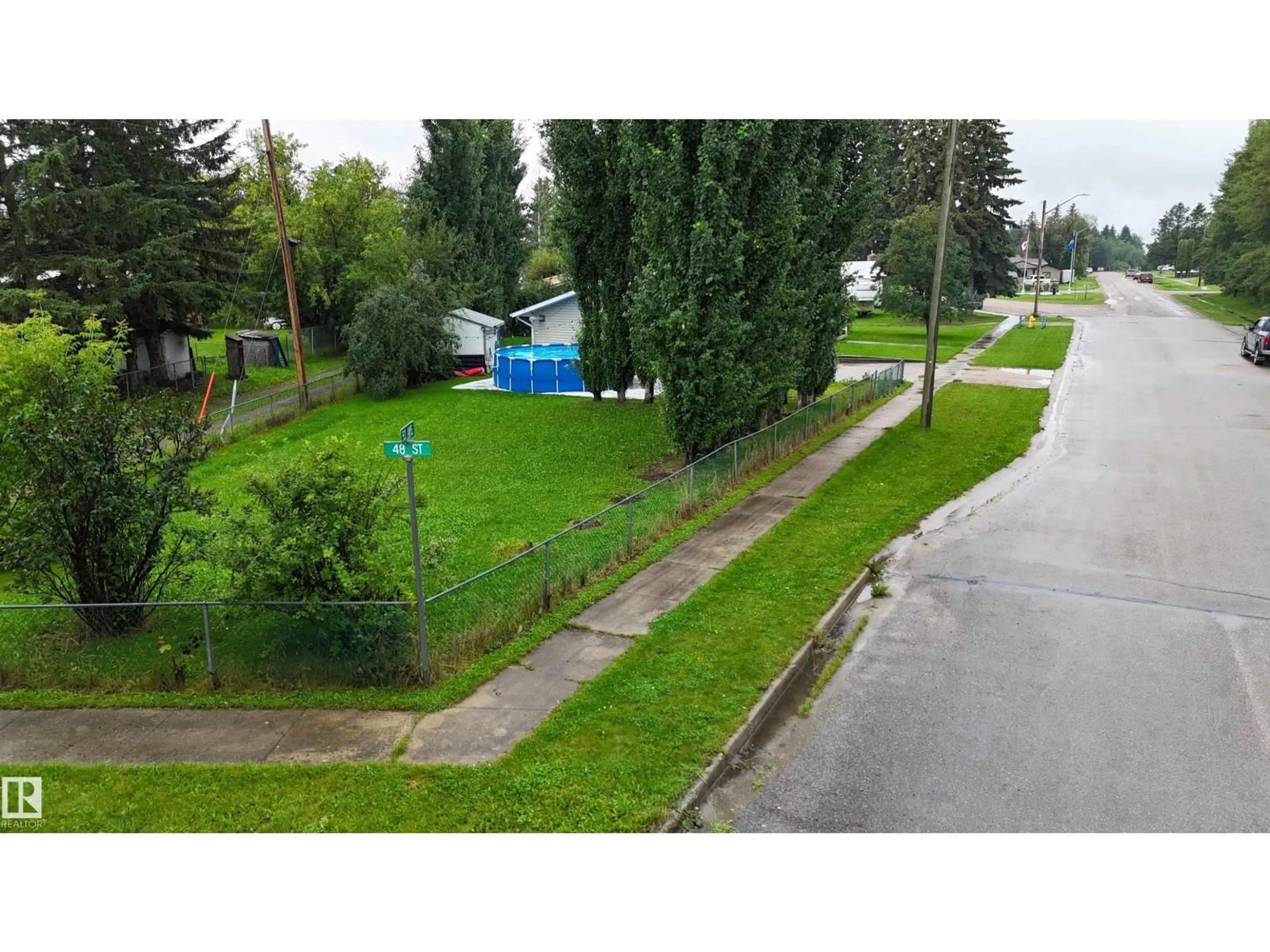 A pic from outside/outdoor area/front of a property/back of a property/a pic from drone, street for 4811 53RD AV, Breton Alberta T0C0P0