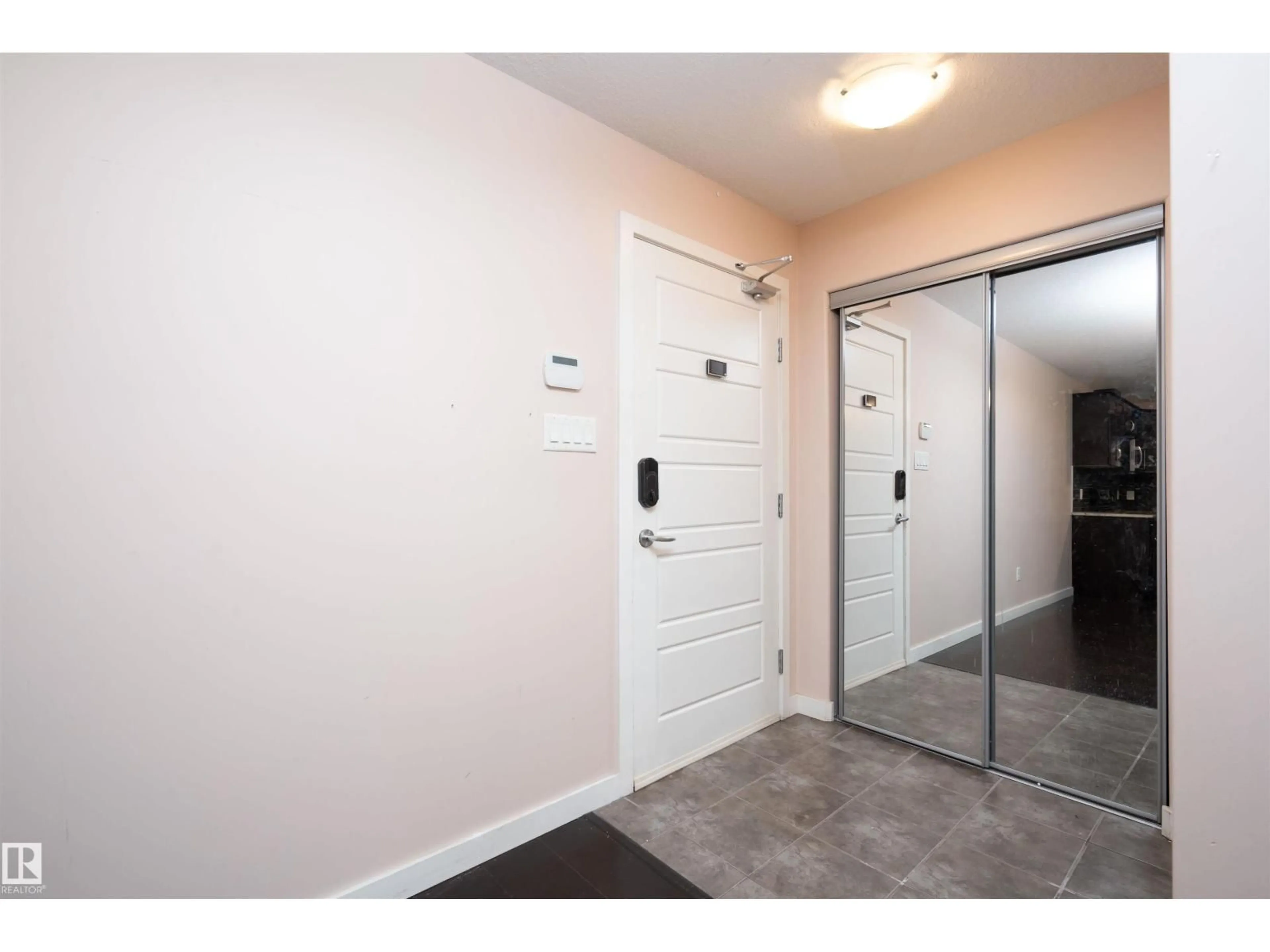 Indoor entryway for 141 - 11505 ELLERSLIE ROAD SW, Edmonton Alberta T6W2A9