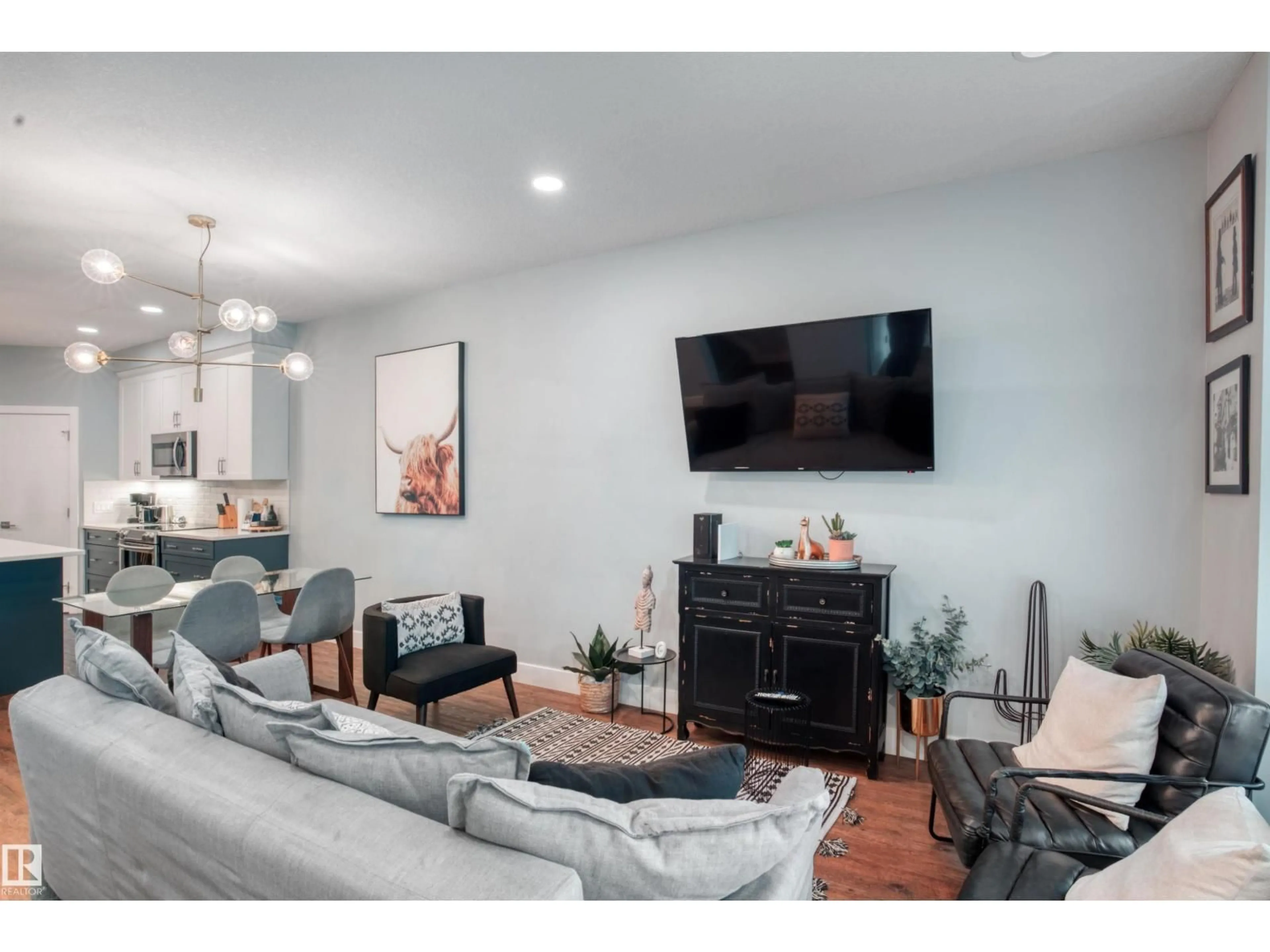Living room with furniture, unknown for 9450 150 ST, Edmonton Alberta T5R1G7