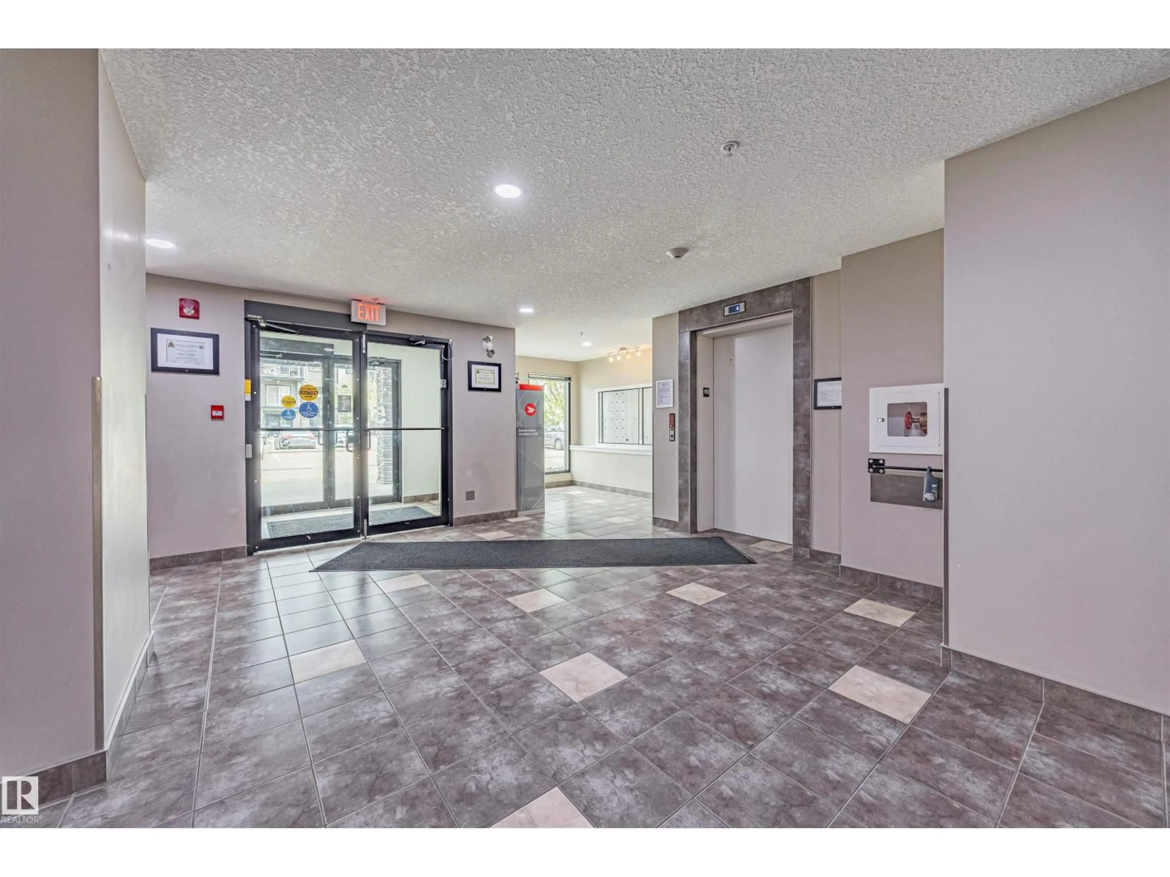 Indoor foyer for 504 - 329 ALBANY WY, Edmonton Alberta T6V0L2
