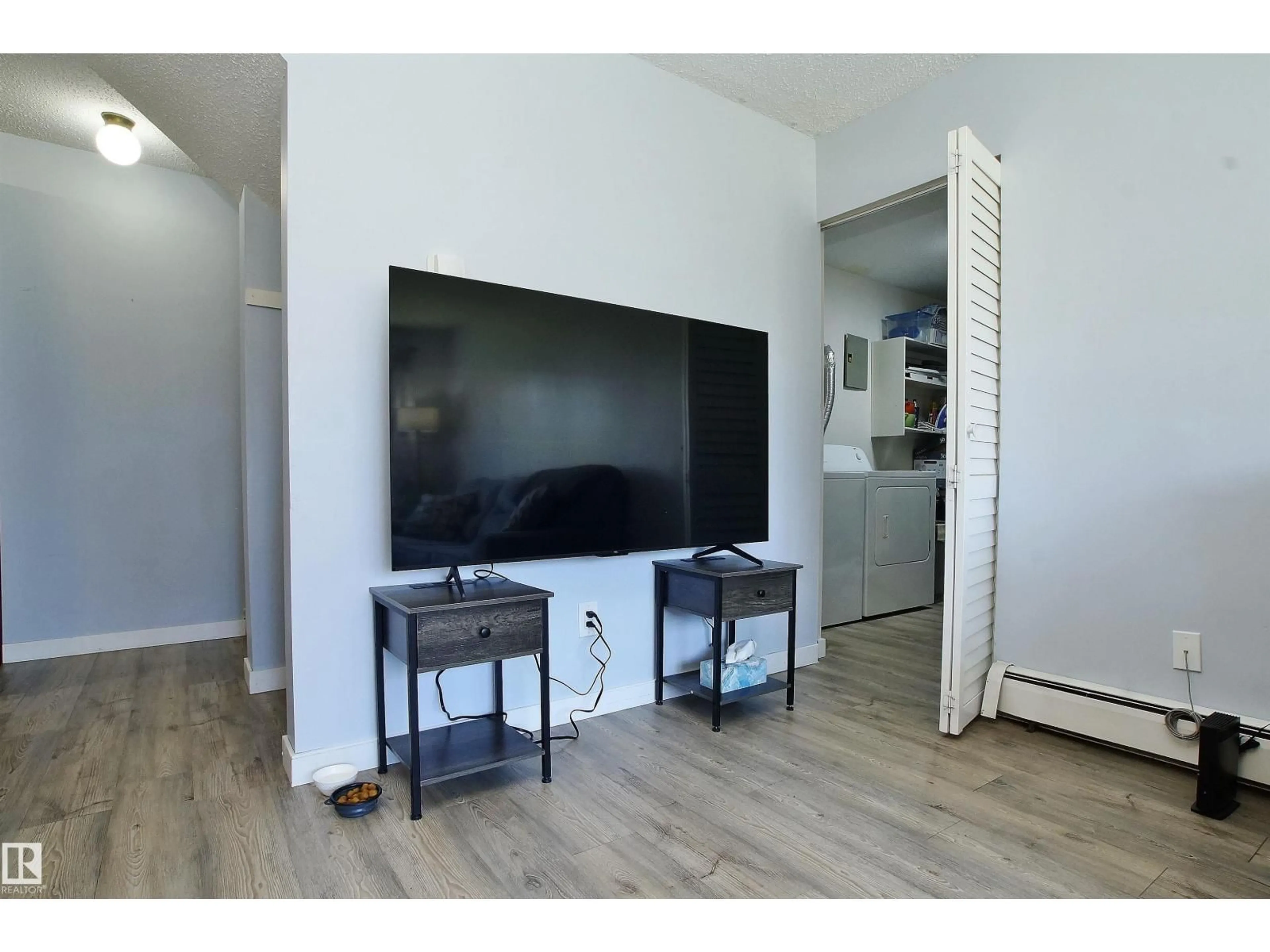 Unknown for 30 13580 38 ST NW, Edmonton Alberta T5A2W7